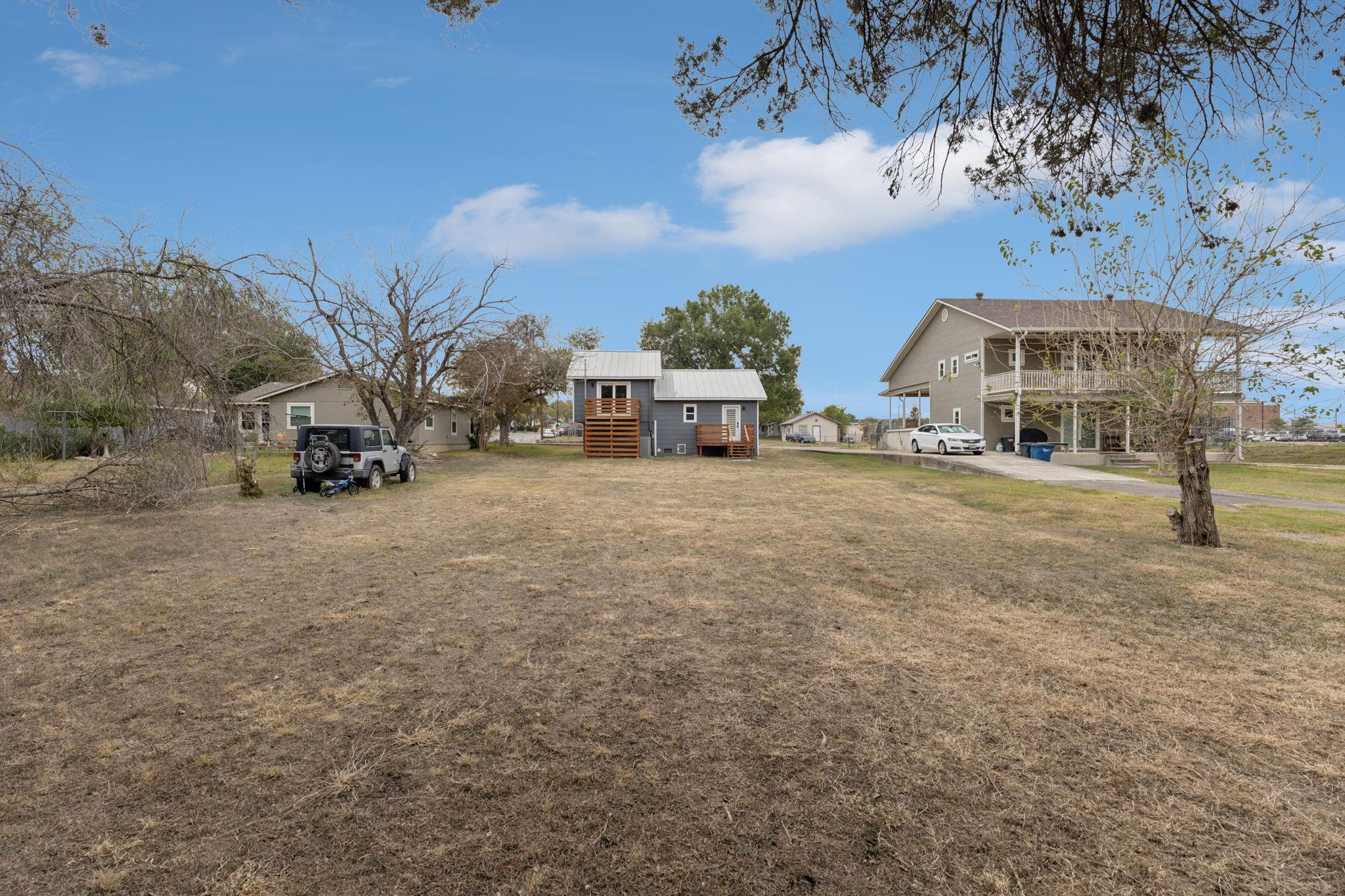 Image 29 of 30 For 2902 Katy St