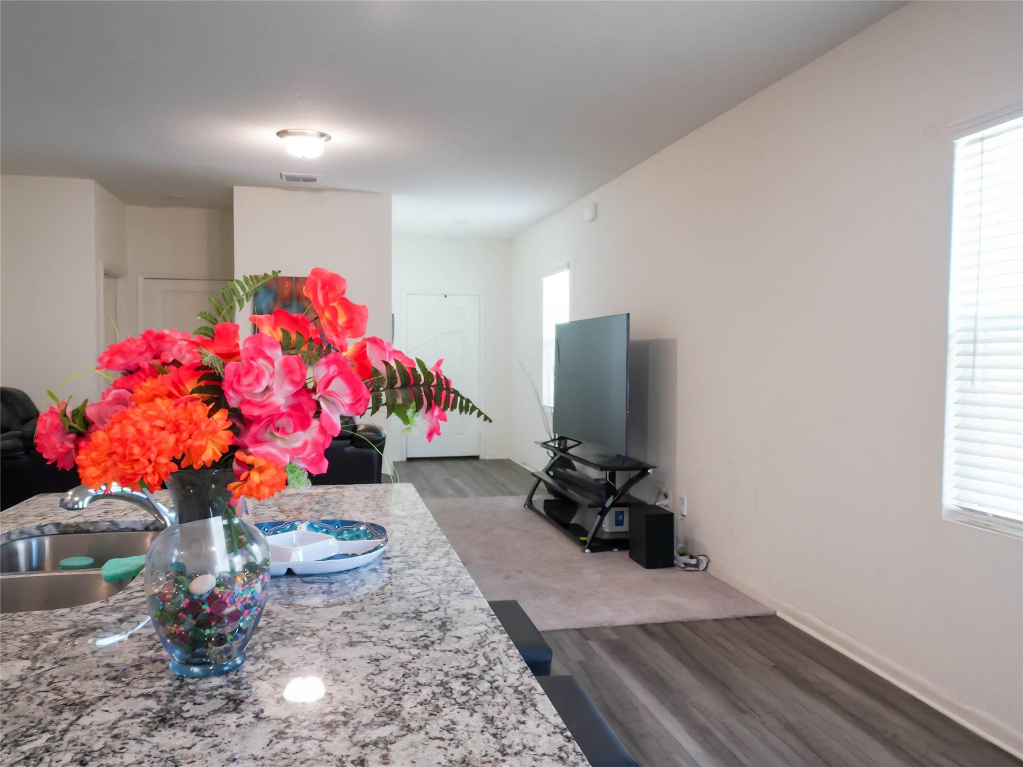 Image 14 of 34 For 4814 Flying Hooves