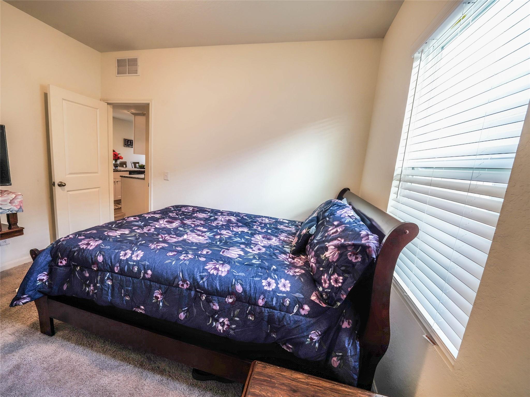 Image 27 of 34 For 4814 Flying Hooves