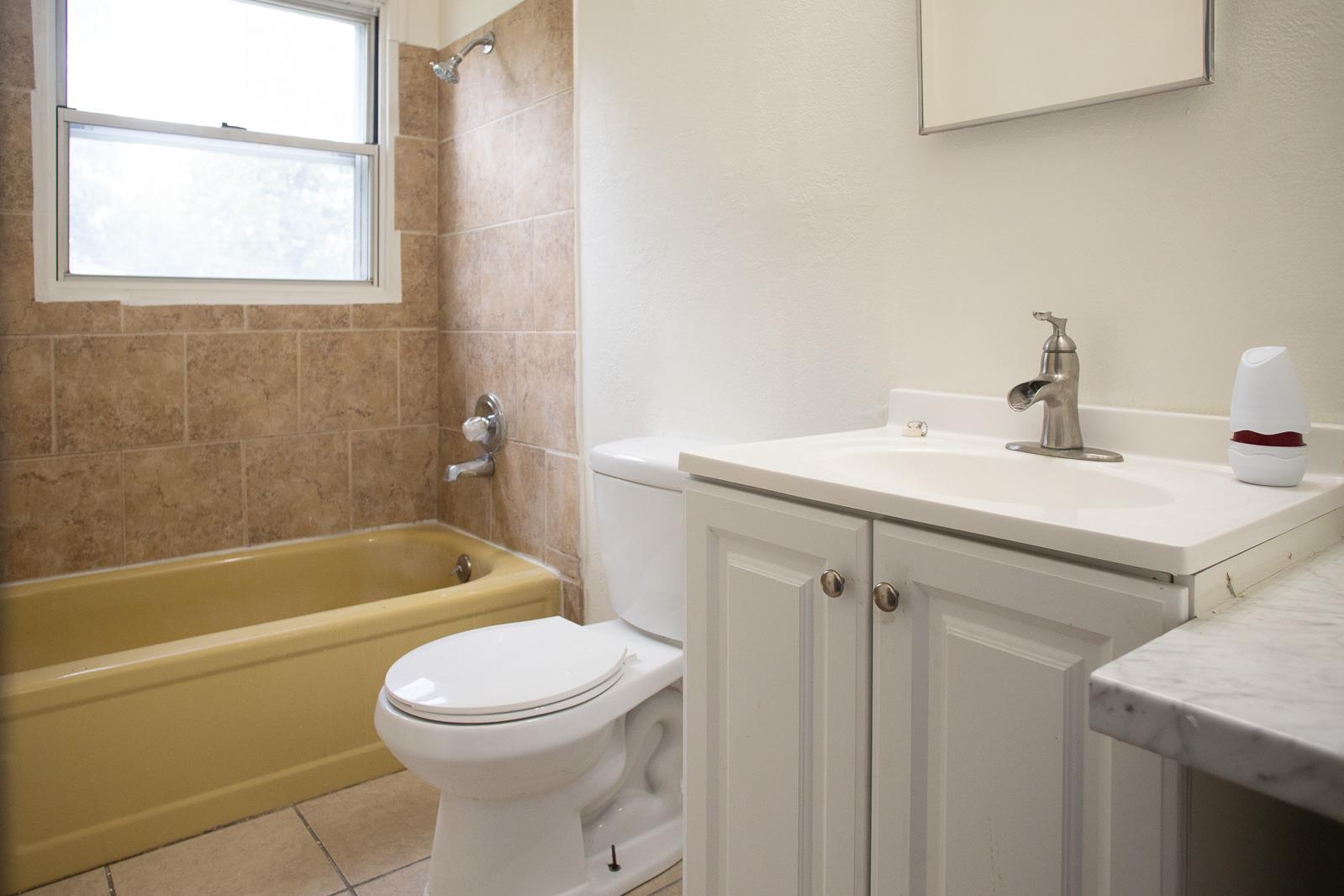 Image 33 of 36 For 302 Patton Dr