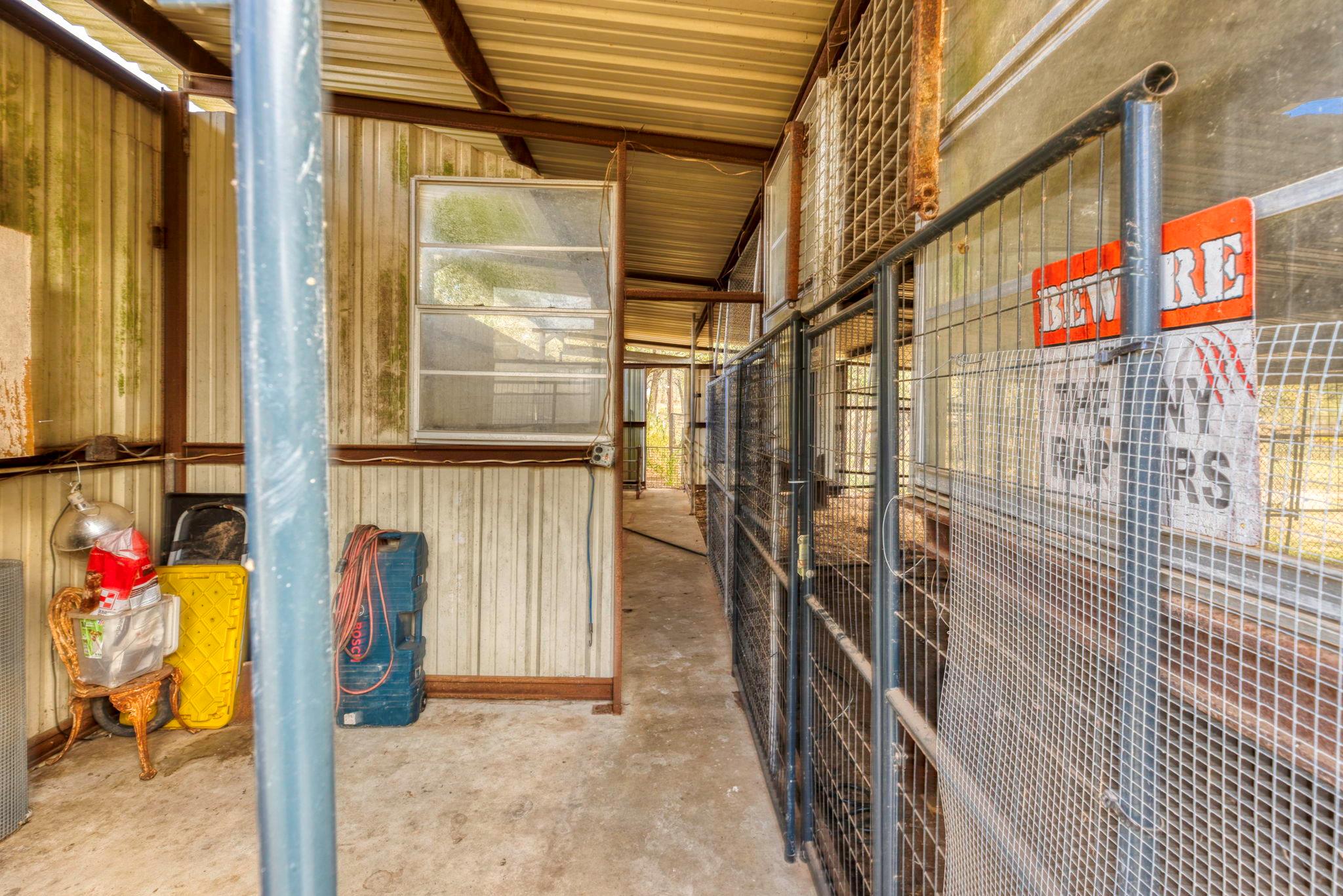 Image 36 of 40 For 771 Hillje Rd