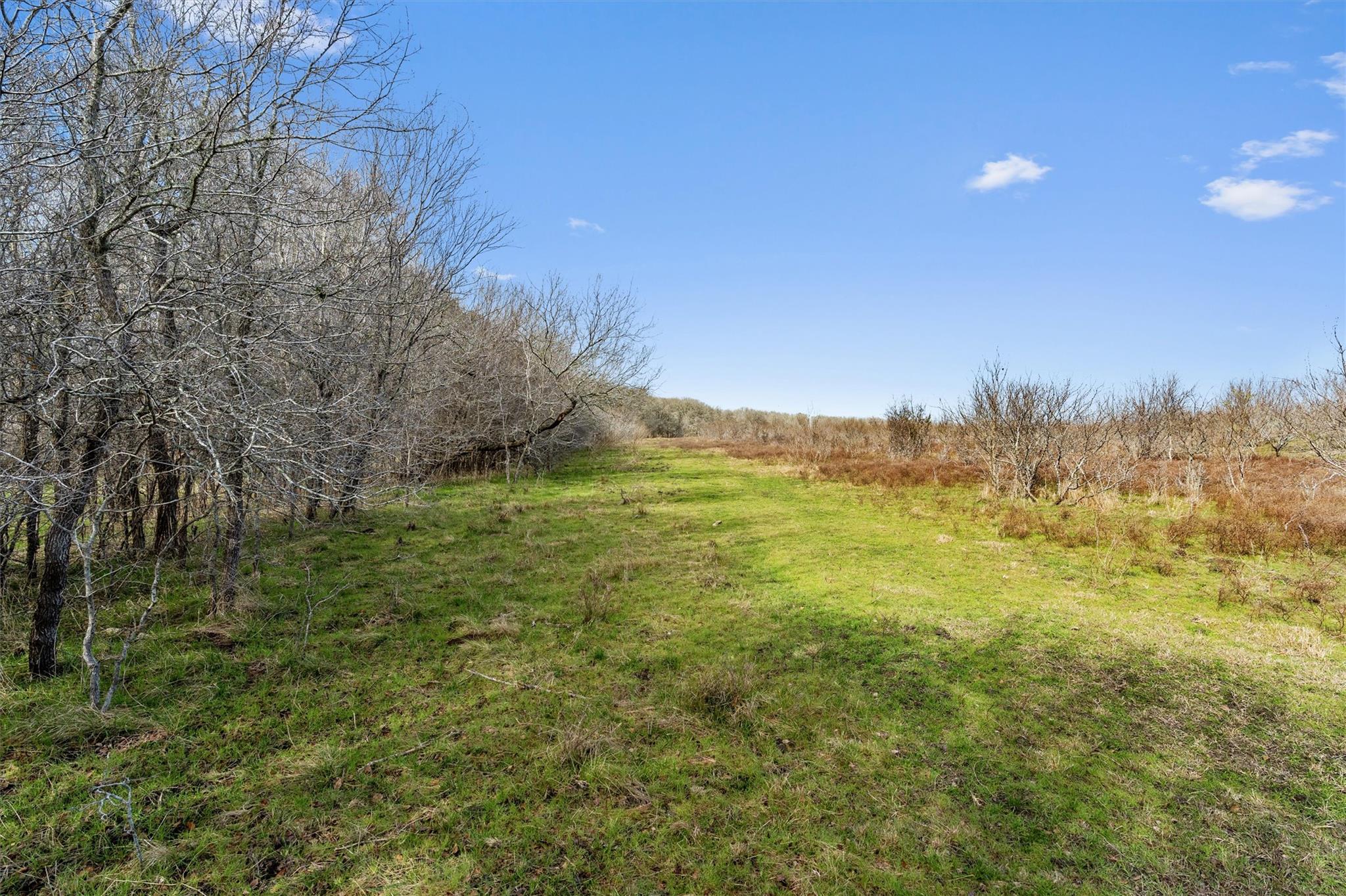 Image 22 of 38 For 00 Rolling Ridge Rd