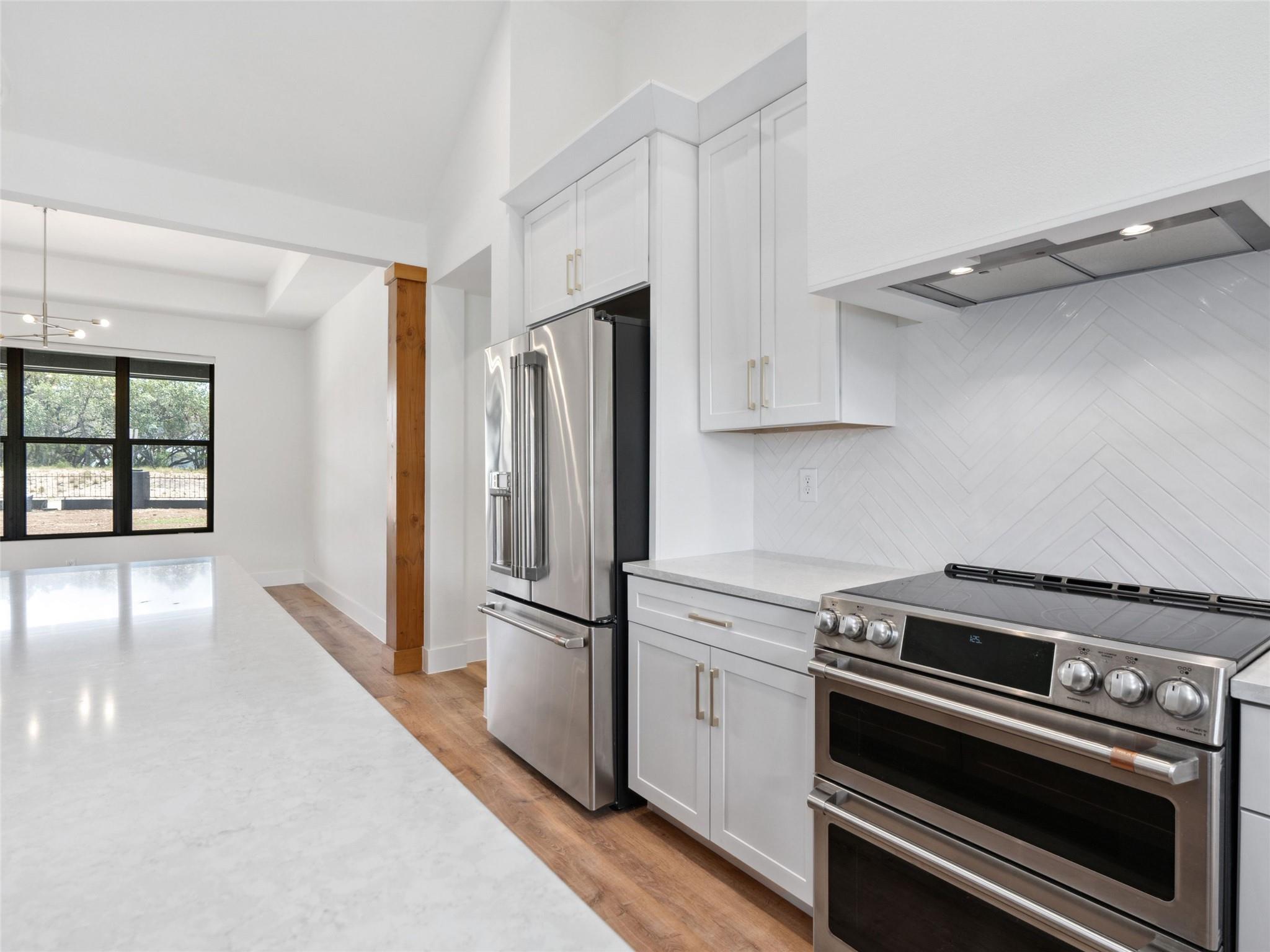 Image 12 of 40 For 148 Elm Cove Dr