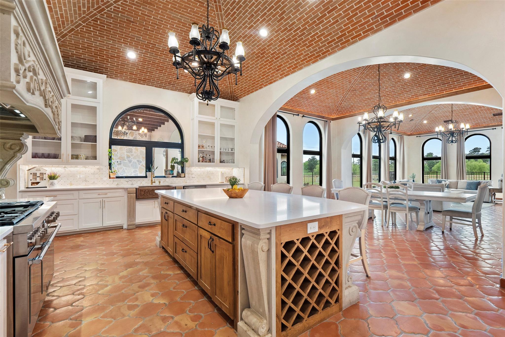 Image 12 of 40 For 108 Country Vista Ln