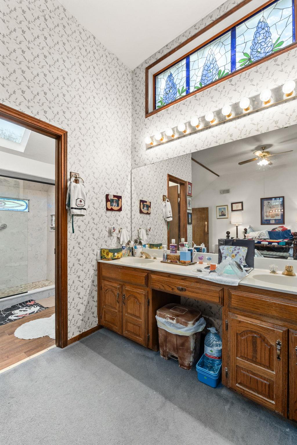 Image 19 of 39 For 1810 Freedom Ln