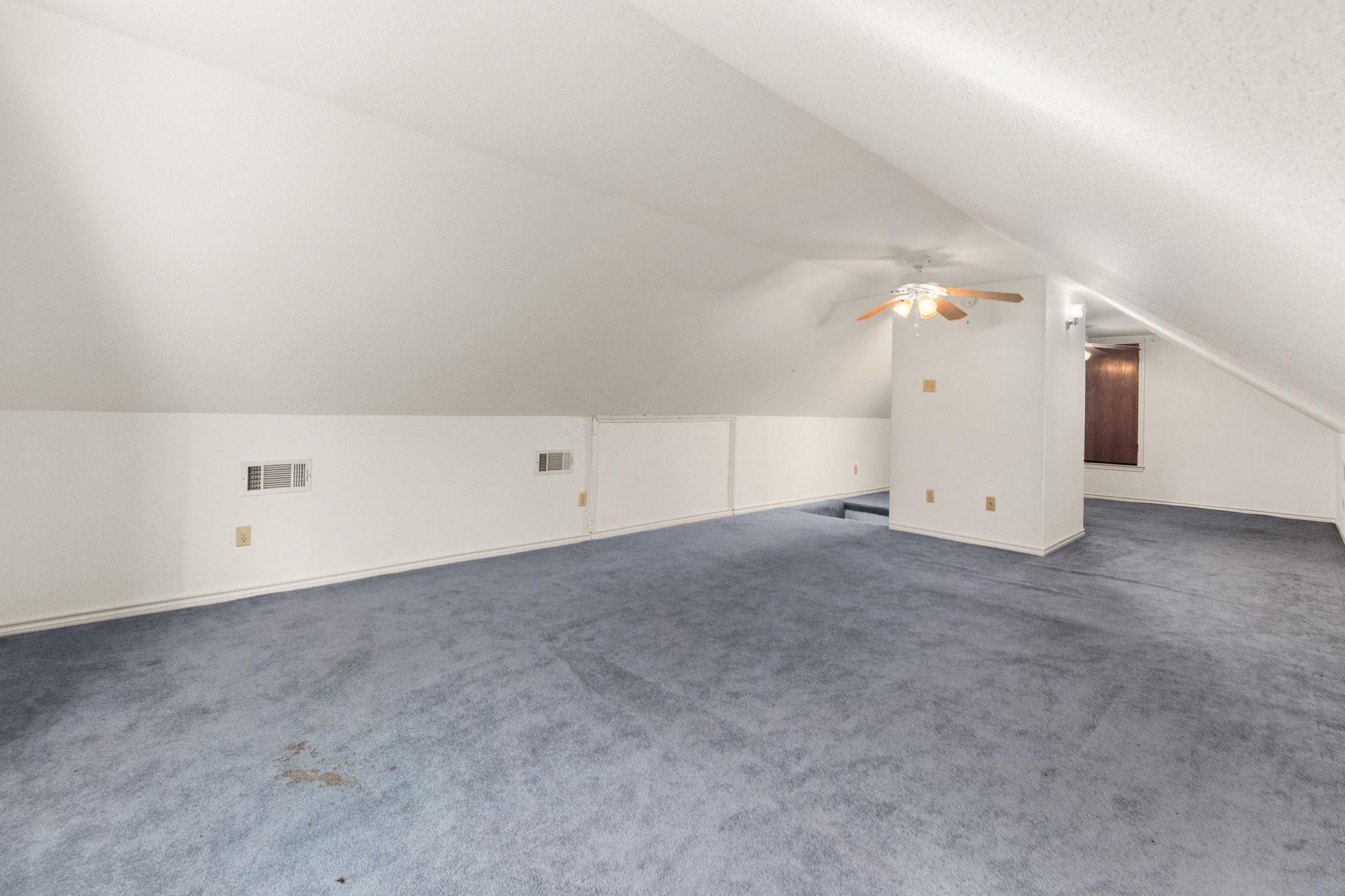 Image 32 of 39 For 1810 Freedom Ln