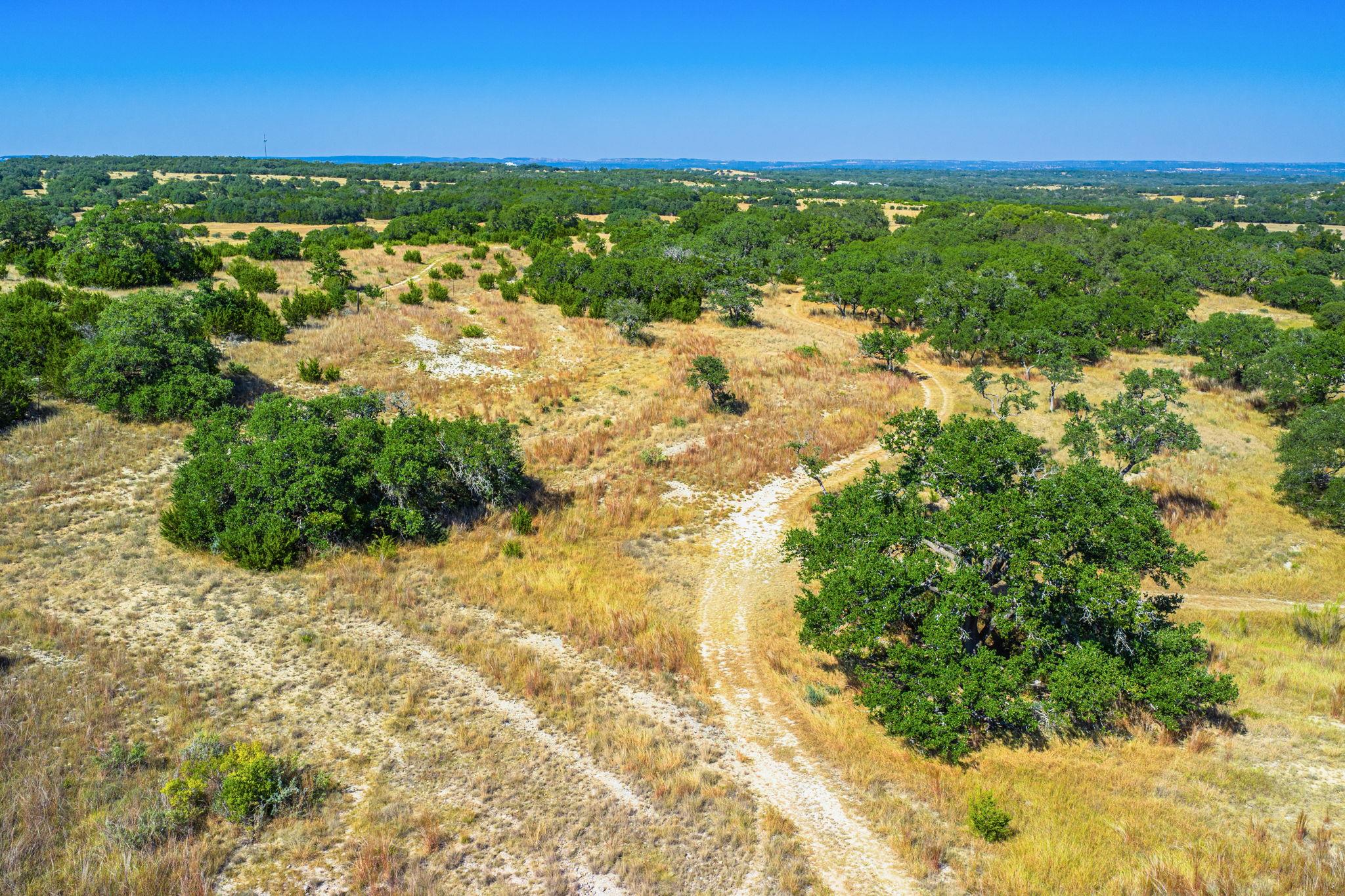 Image 5 of 23 For 1495 Walnut Springs Rd