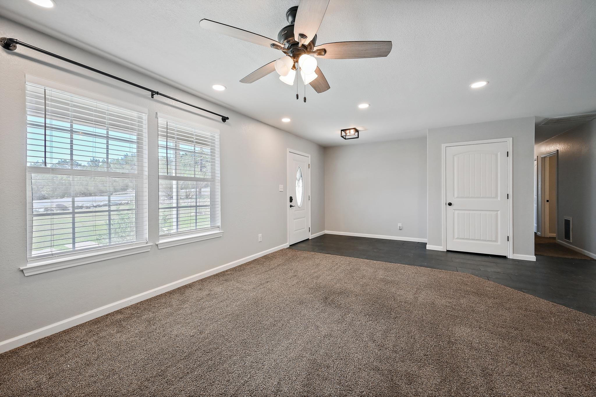 Image 20 of 40 For 141 Arnold Dr