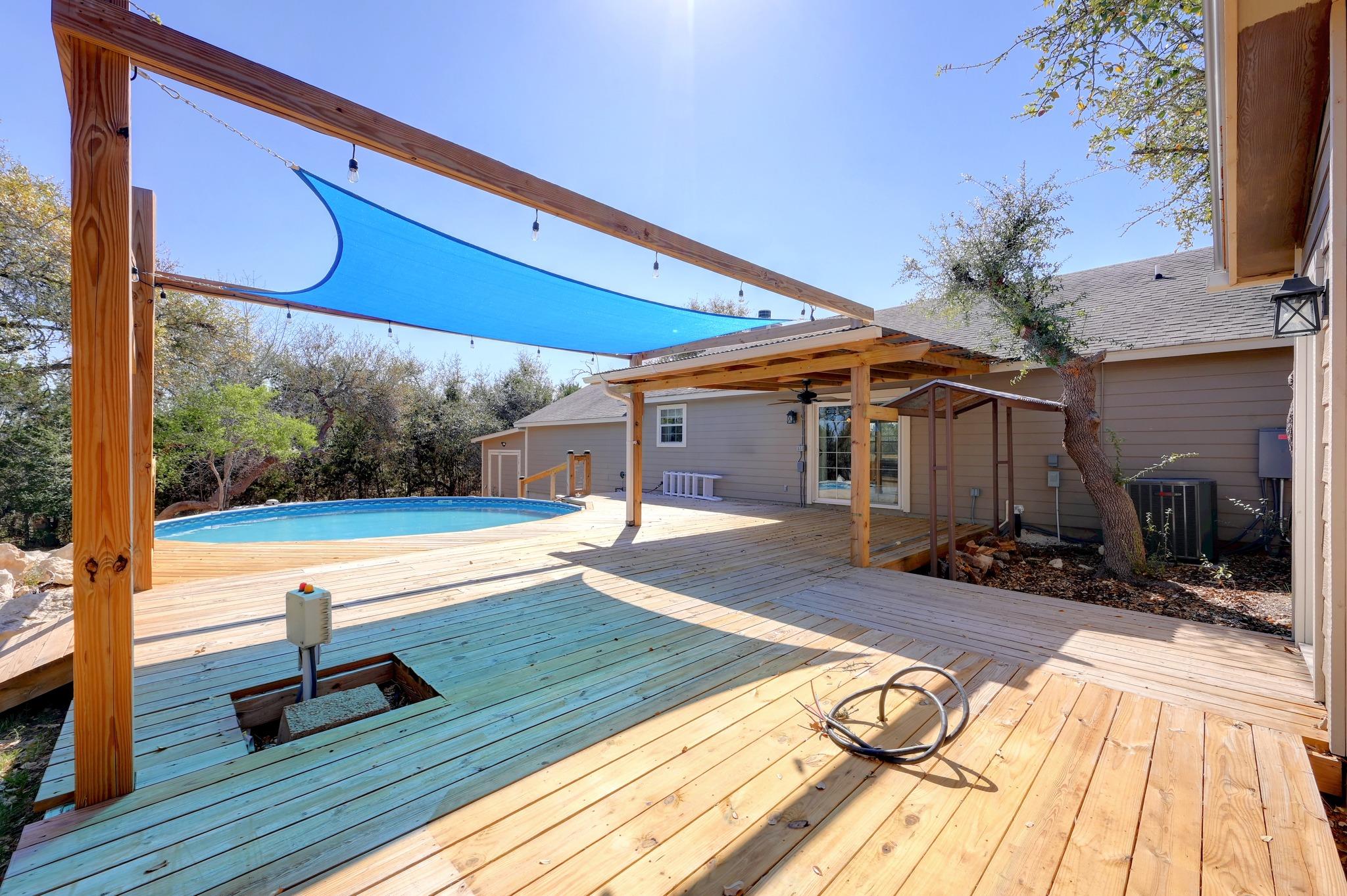 Image 29 of 40 For 141 Arnold Dr