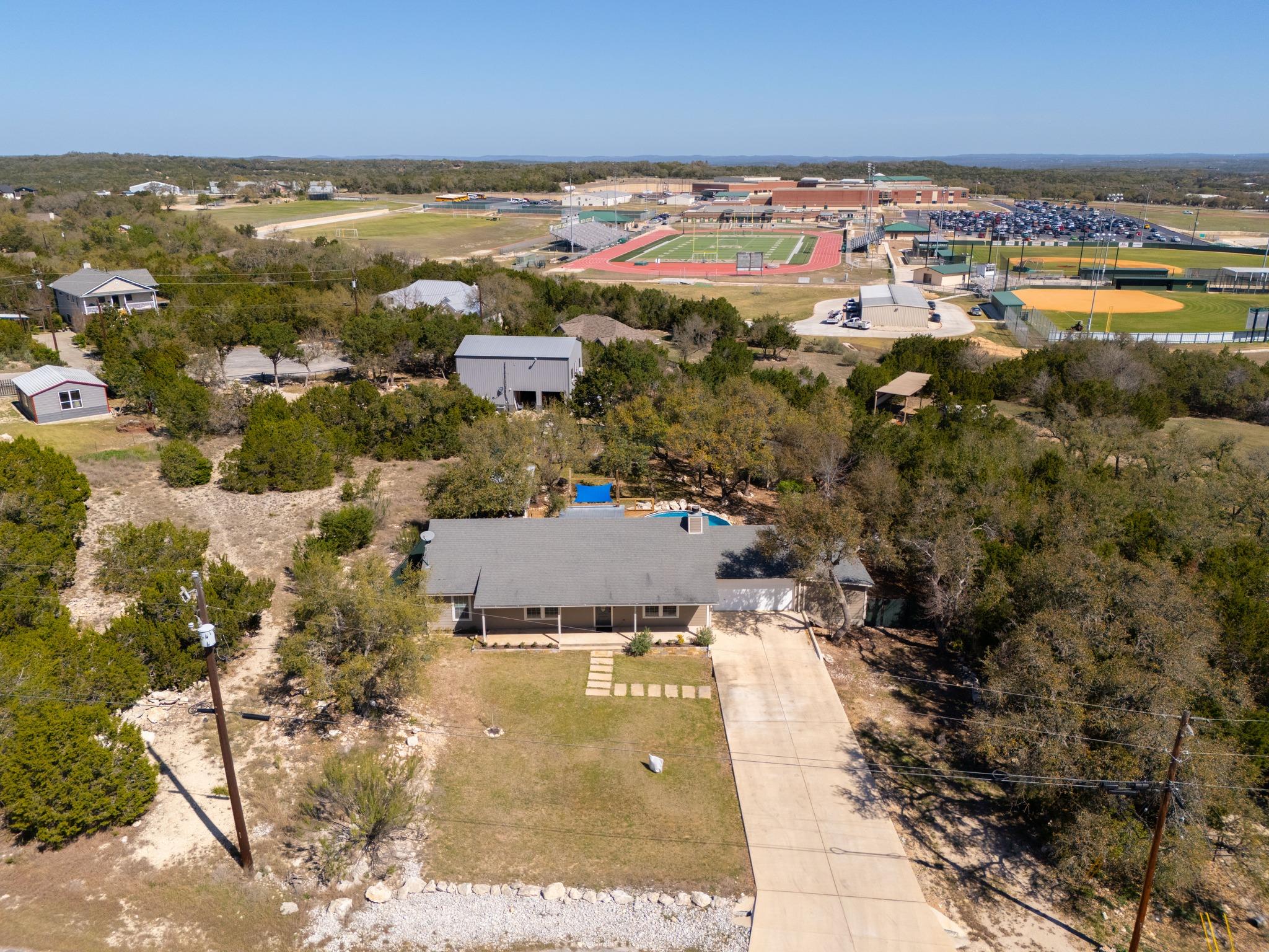 Image 31 of 40 For 141 Arnold Dr