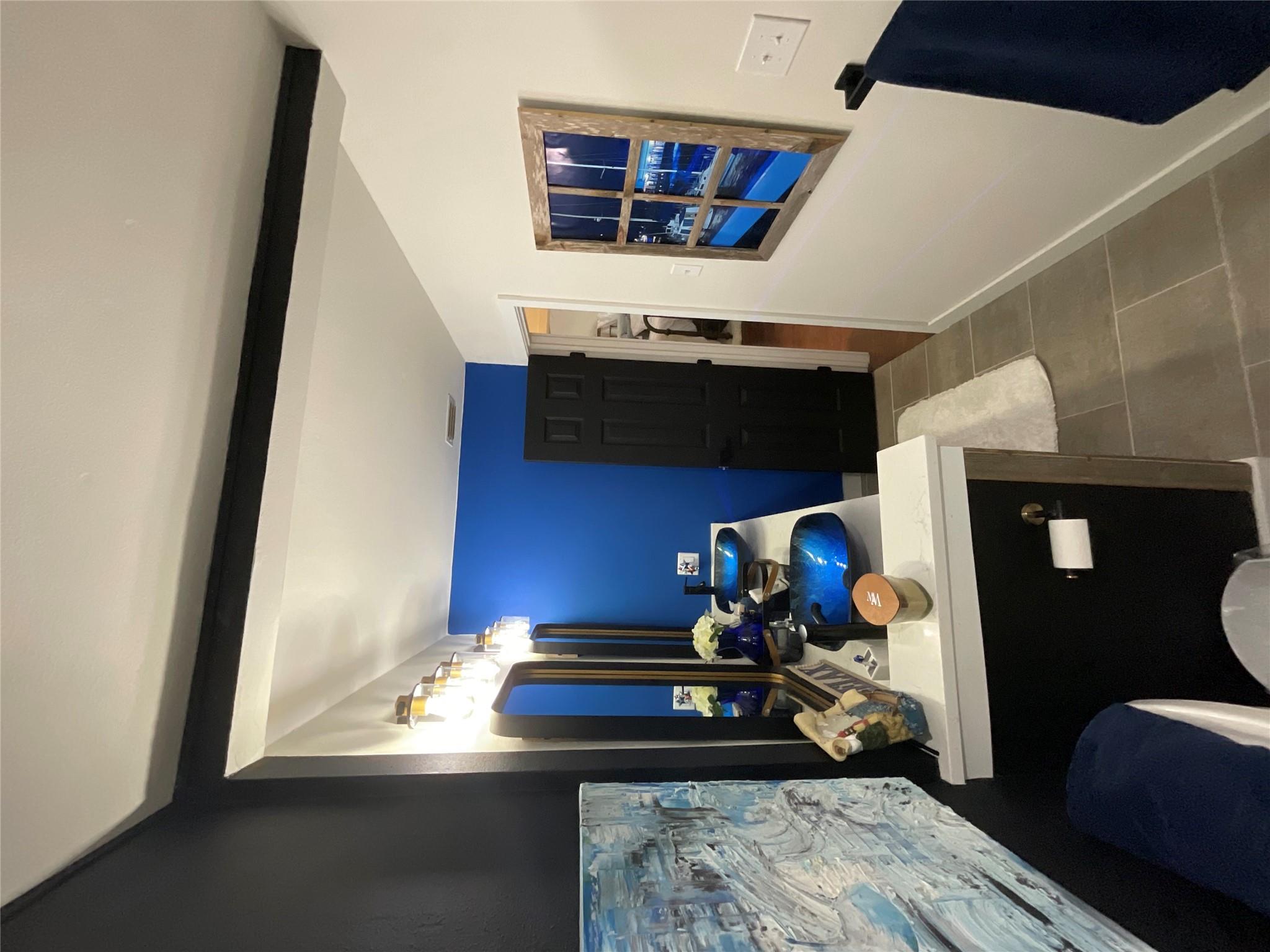 Image 32 of 39 For 322-342 Whispering Woods Dr