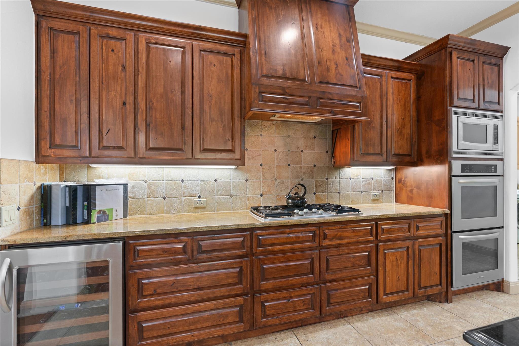 Image 13 of 40 For 8212 Denali Pkwy