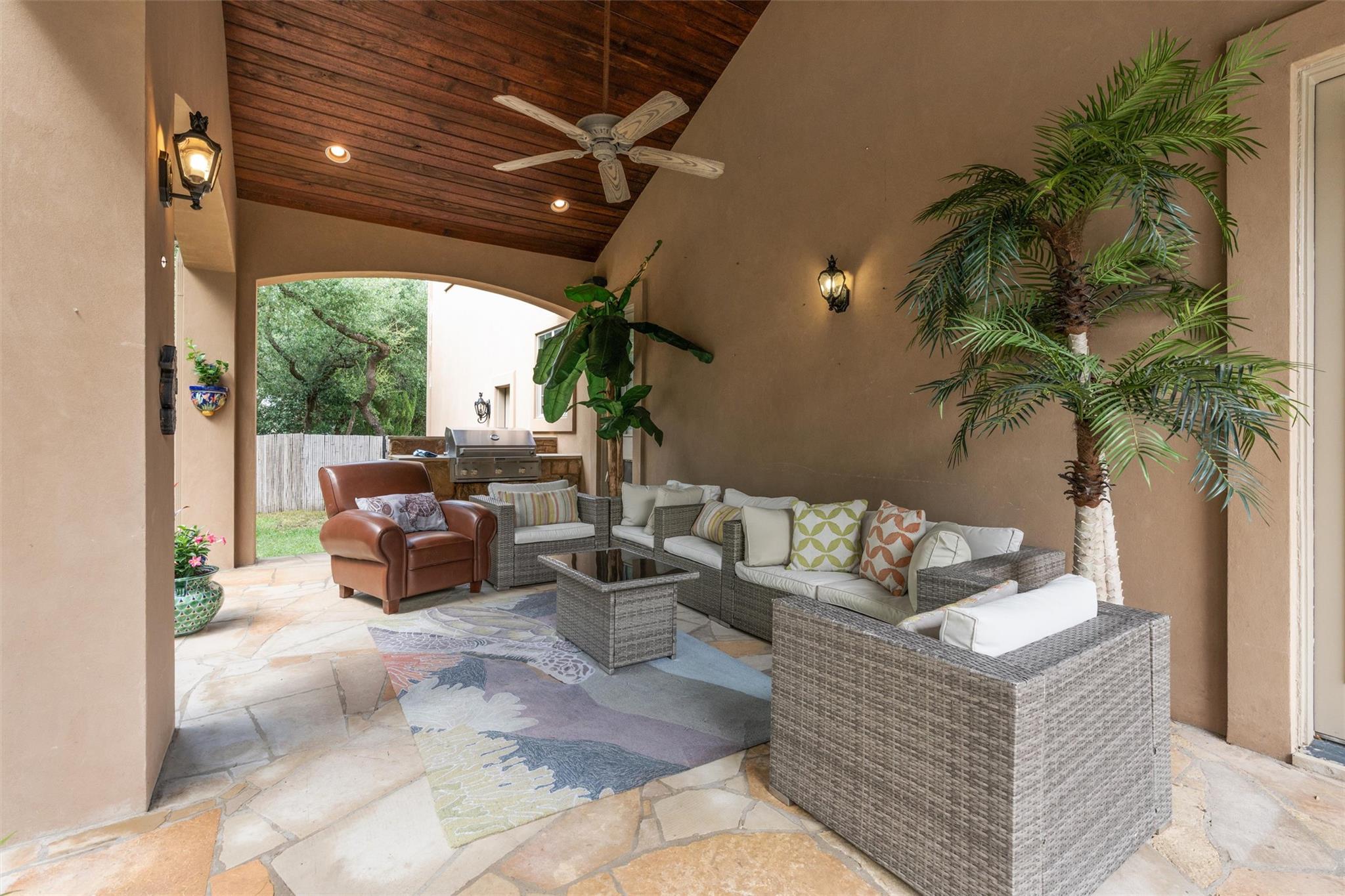 Image 36 of 40 For 8212 Denali Pkwy