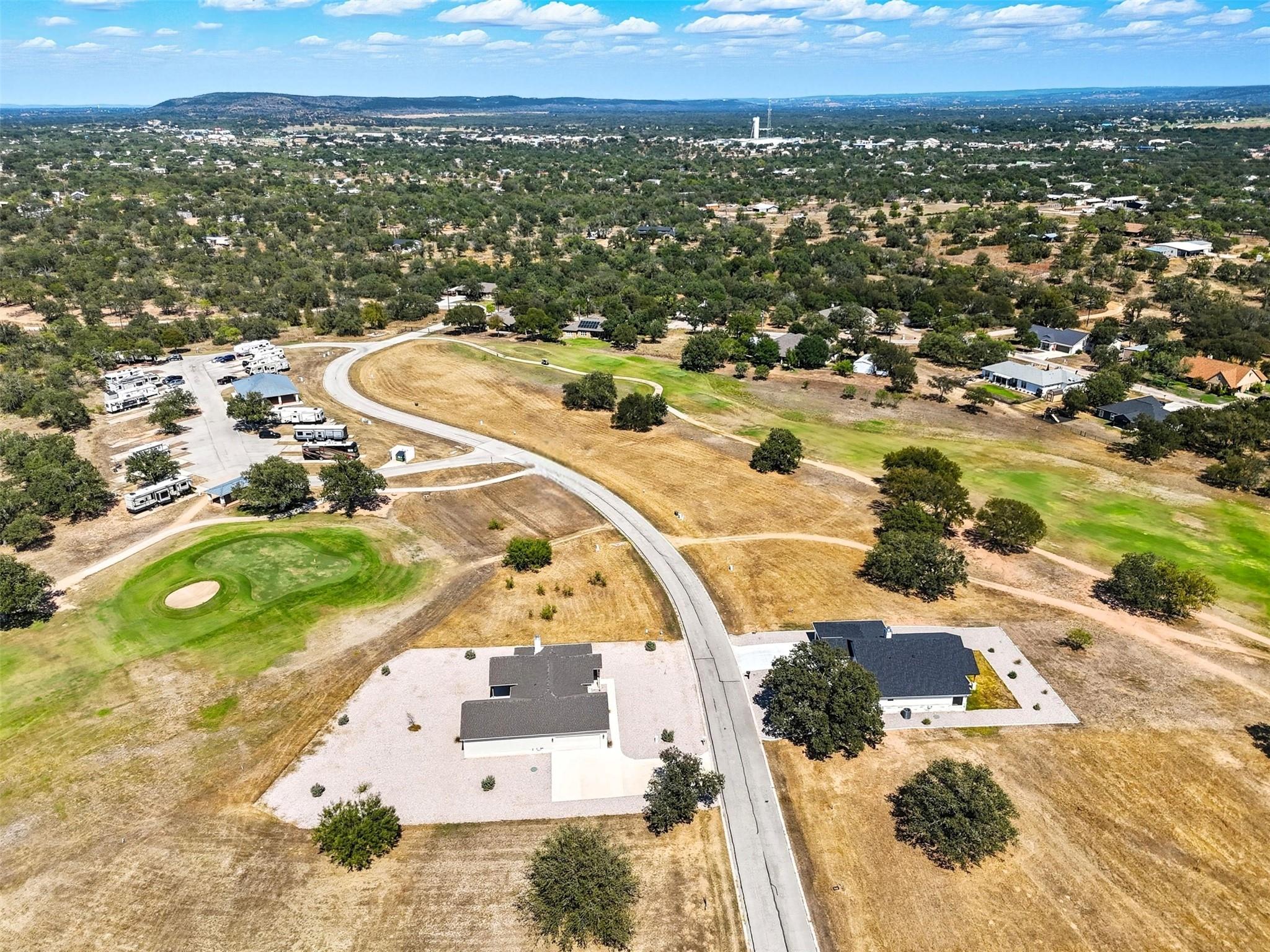 Image 26 of 27 For 214 Oak Grove Pkwy