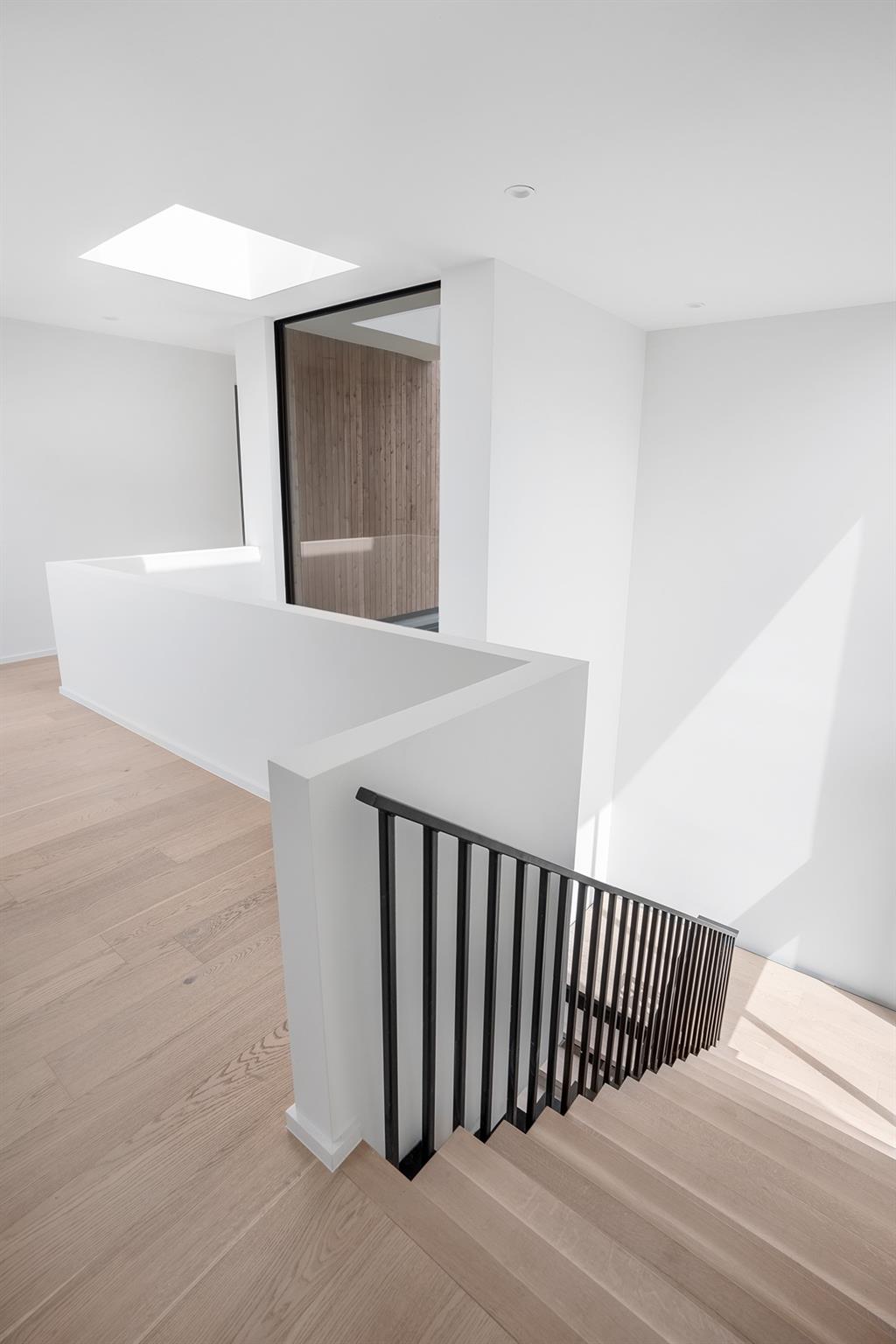 Image 13 of 28 For 2001 Melridge Pl