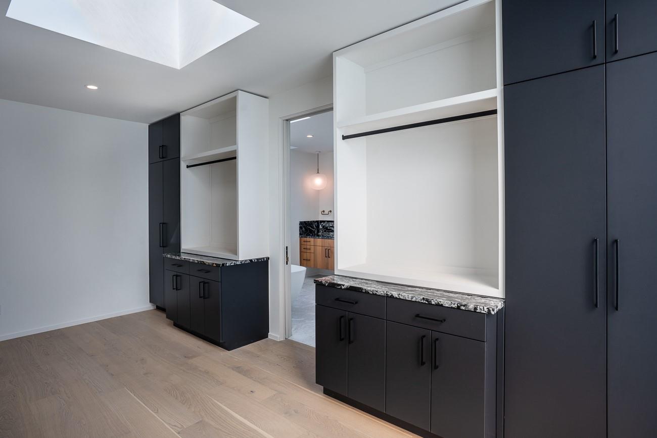 Image 18 of 28 For 2001 Melridge Pl