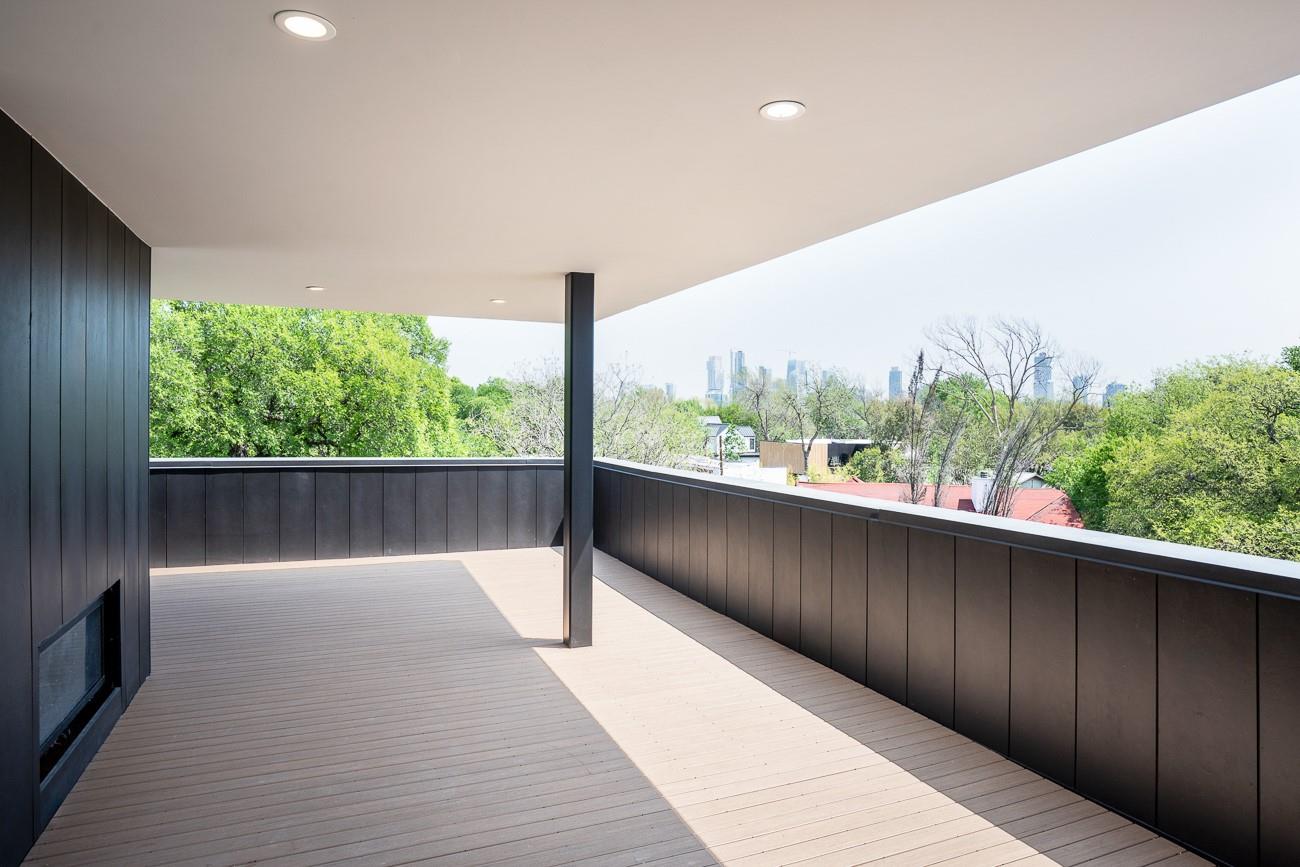 Image 26 of 28 For 2001 Melridge Pl