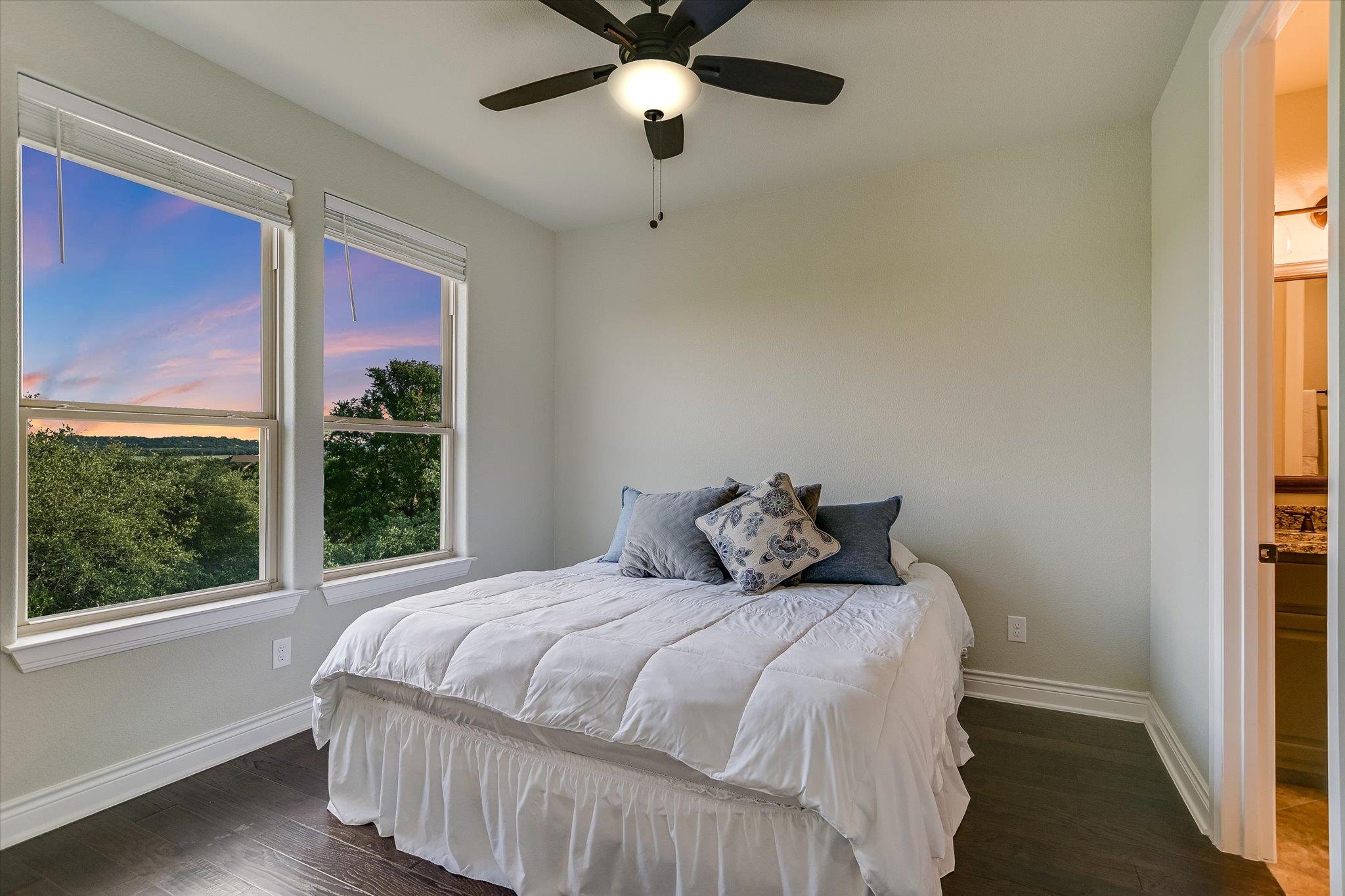 Image 26 of 40 For 4275 Fm 3405