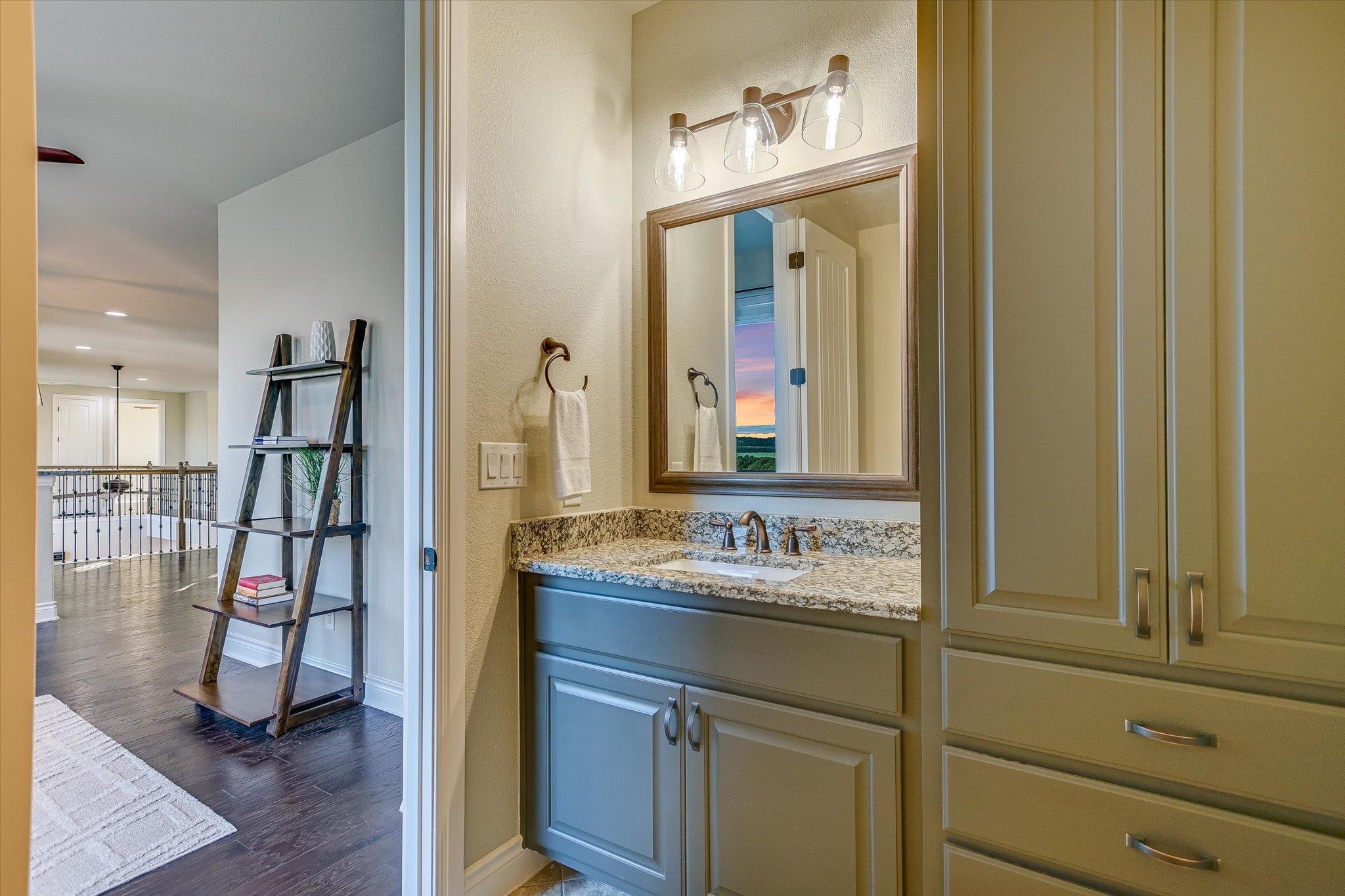 Image 29 of 40 For 4275 Fm 3405