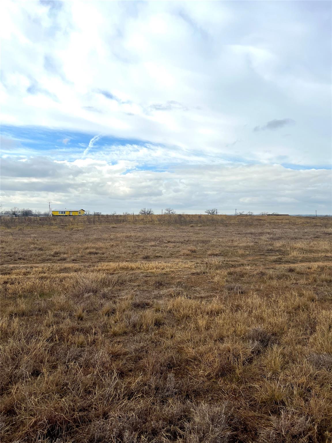 Details for 505 Engelke Rd, Kingsbury, TX 78638