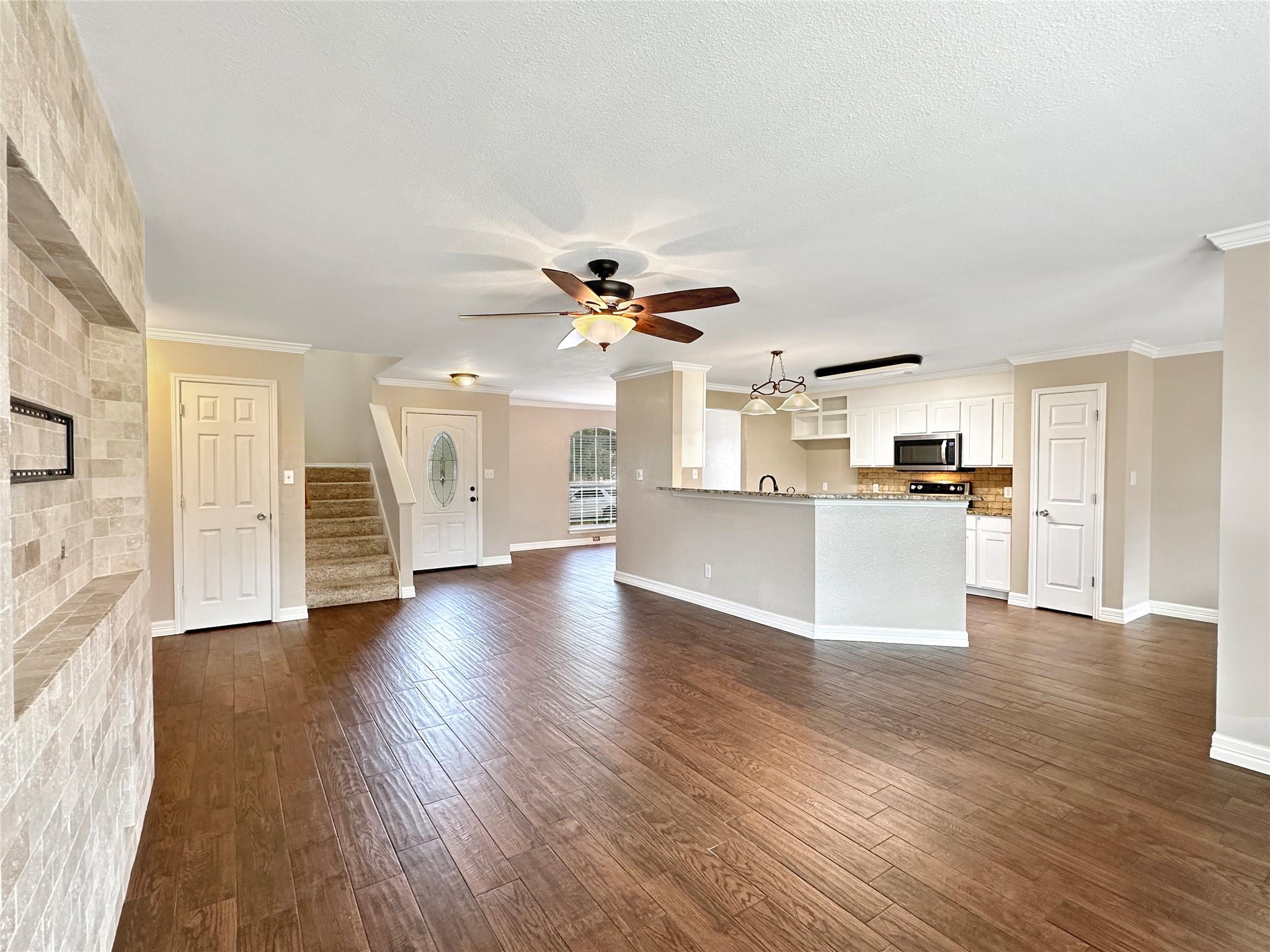 Image 4 of 21 For 1631 Sunshine Peak