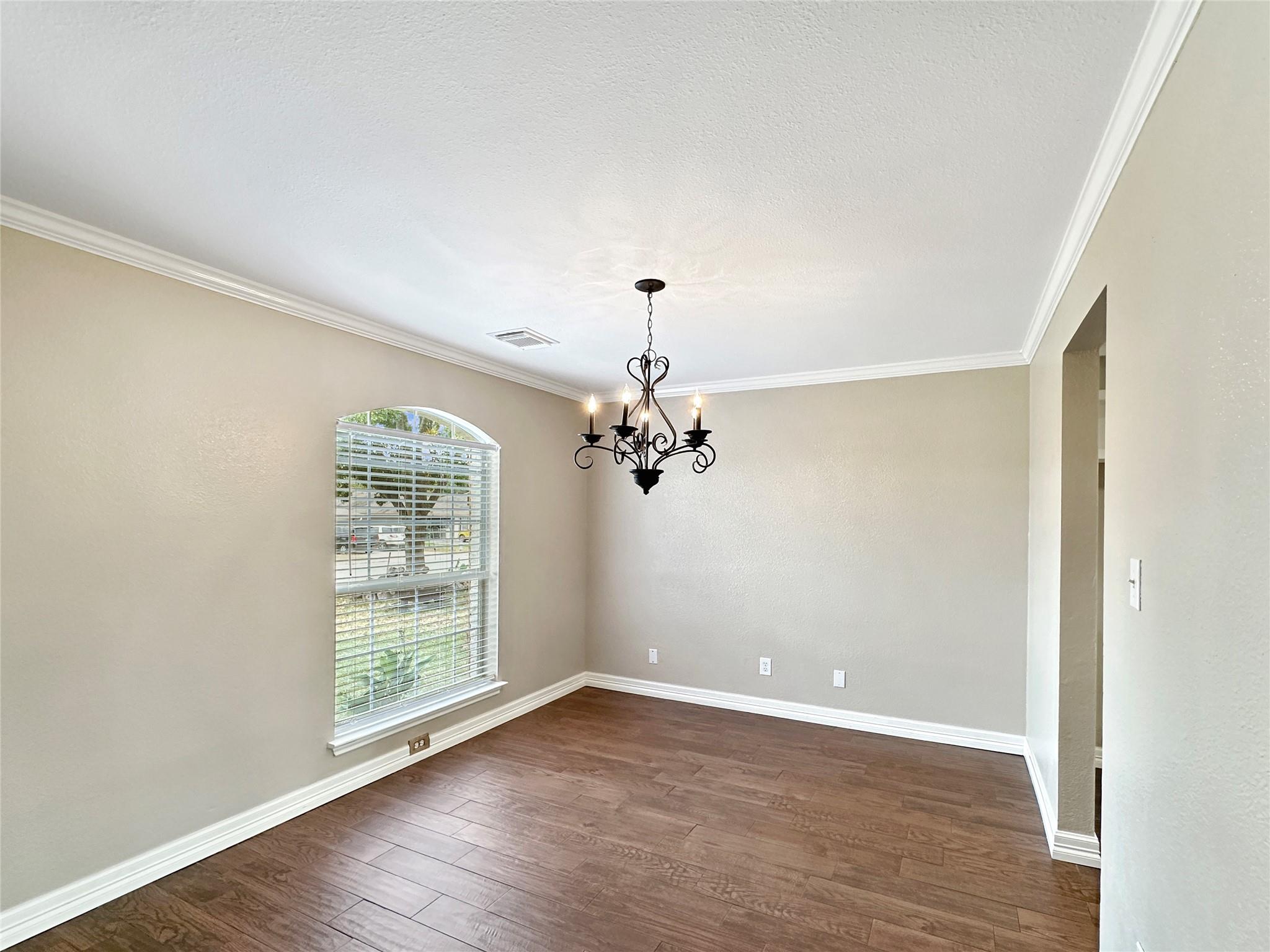 Image 7 of 21 For 1631 Sunshine Peak