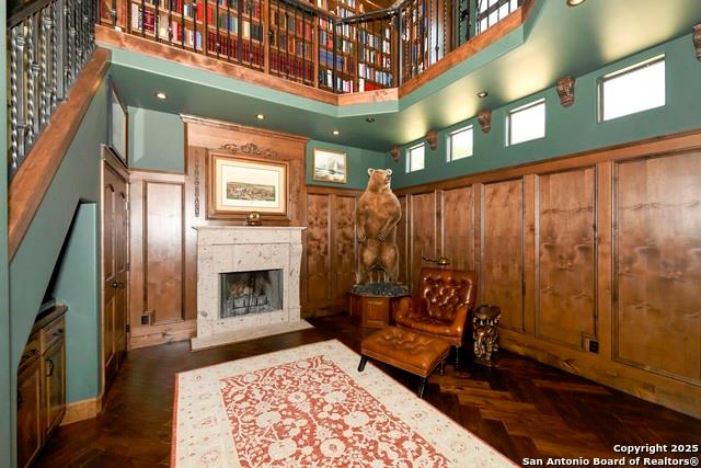 Image 11 of 30 For 464 Paradise Hls