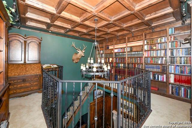 Image 12 of 30 For 464 Paradise Hls