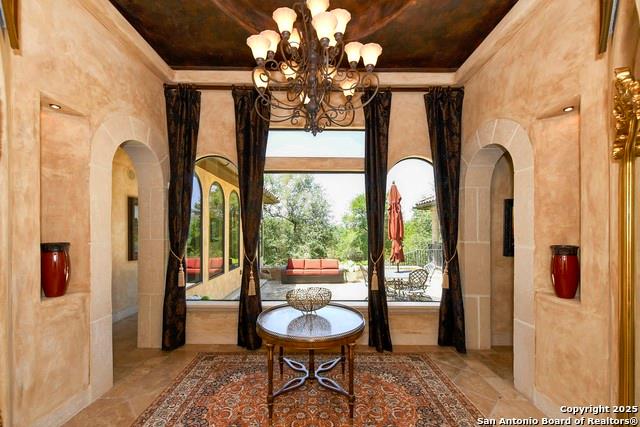 Image 4 of 30 For 464 Paradise Hls