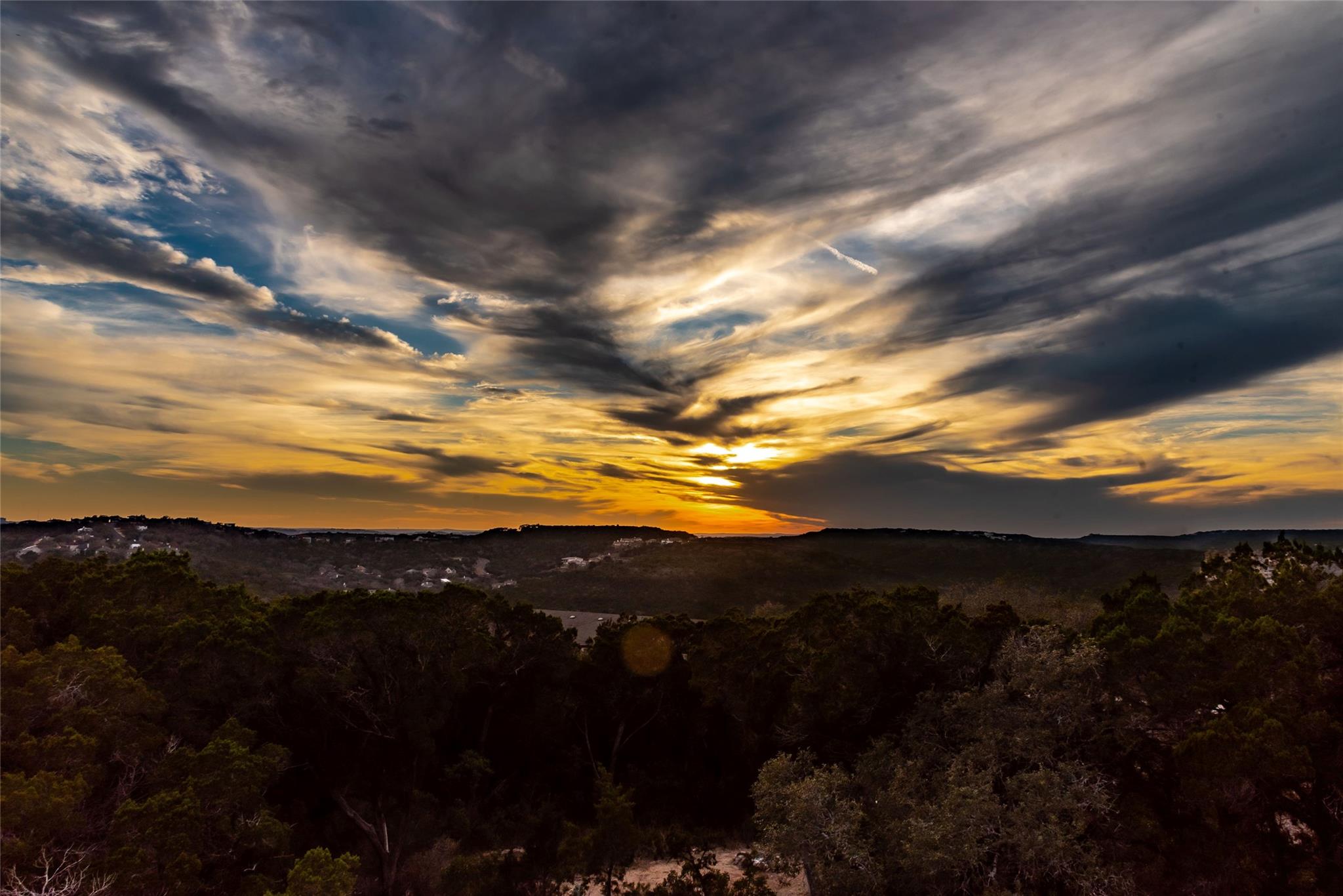 Image 19 of 36 For 6702-6712 N Capital Of Texas Highway N