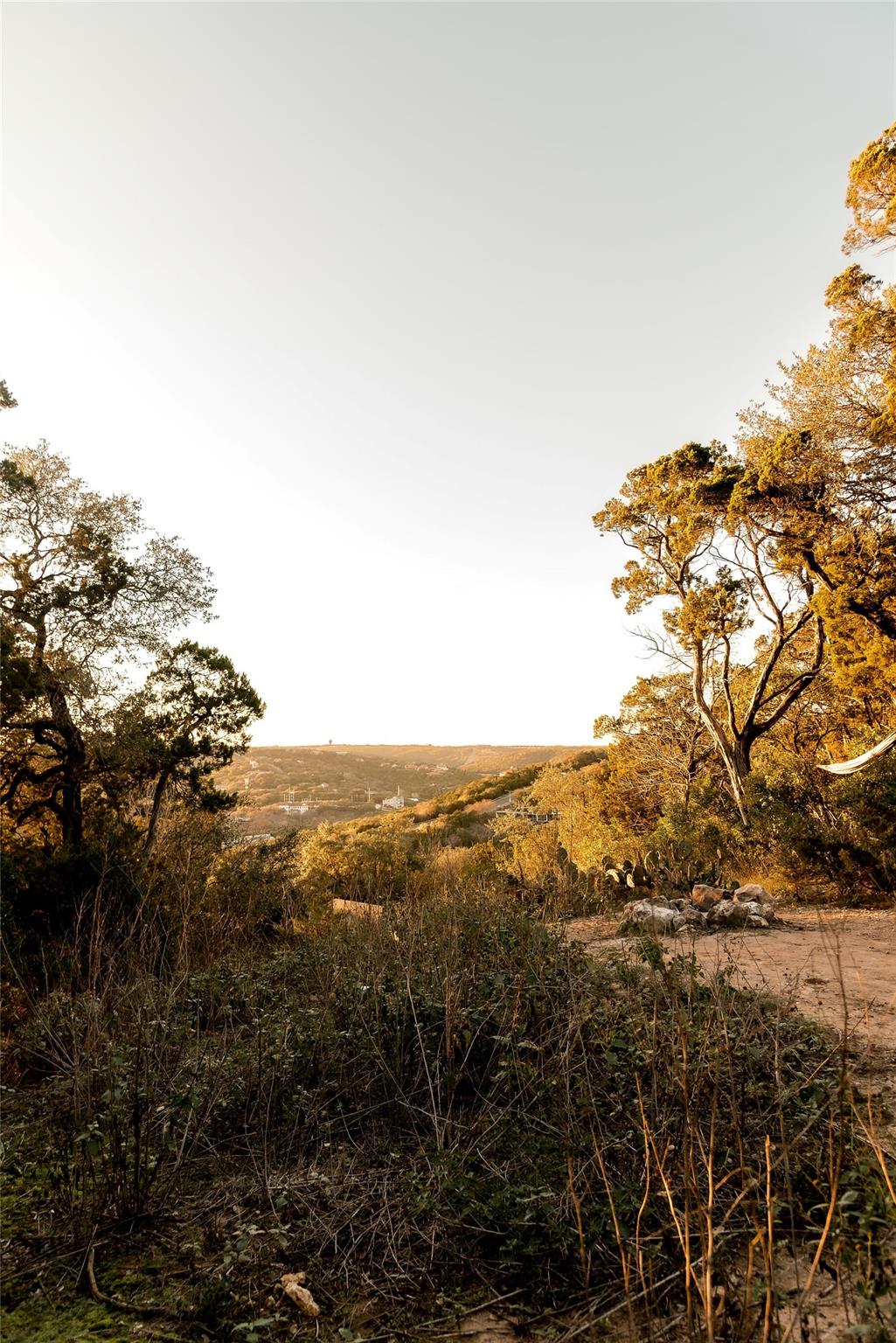 Image 9 of 36 For 6702-6712 N Capital Of Texas Highway N
