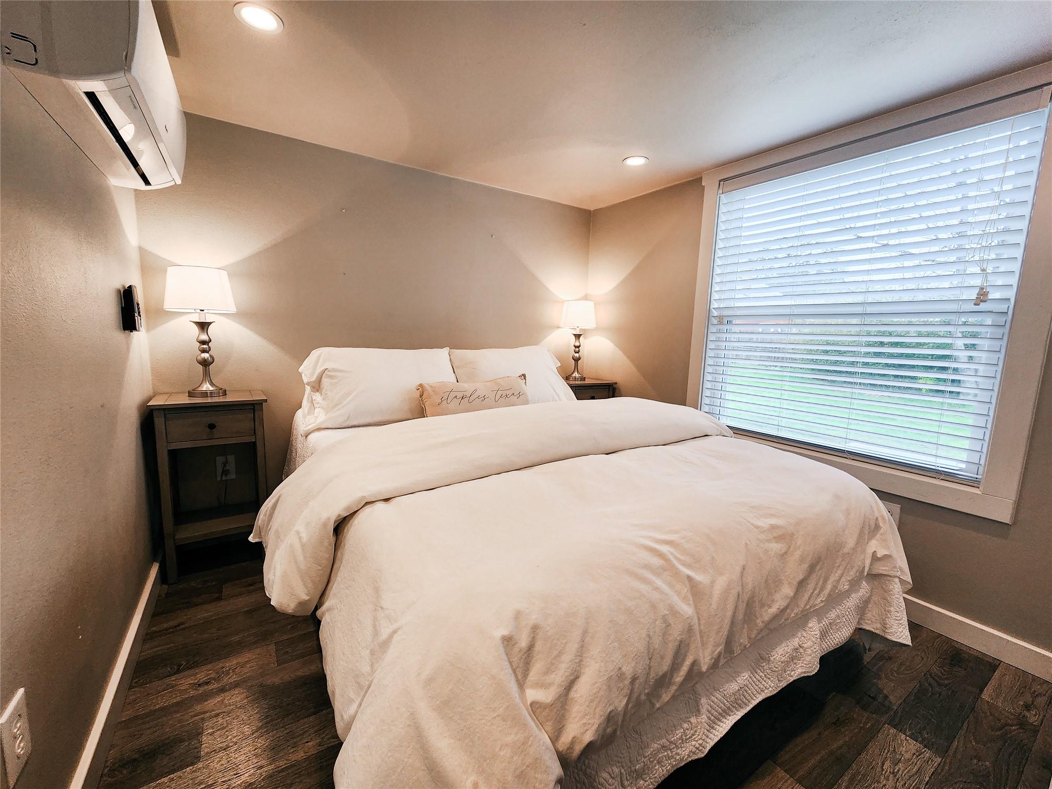 Image 18 of 28 For 282 Park Ave