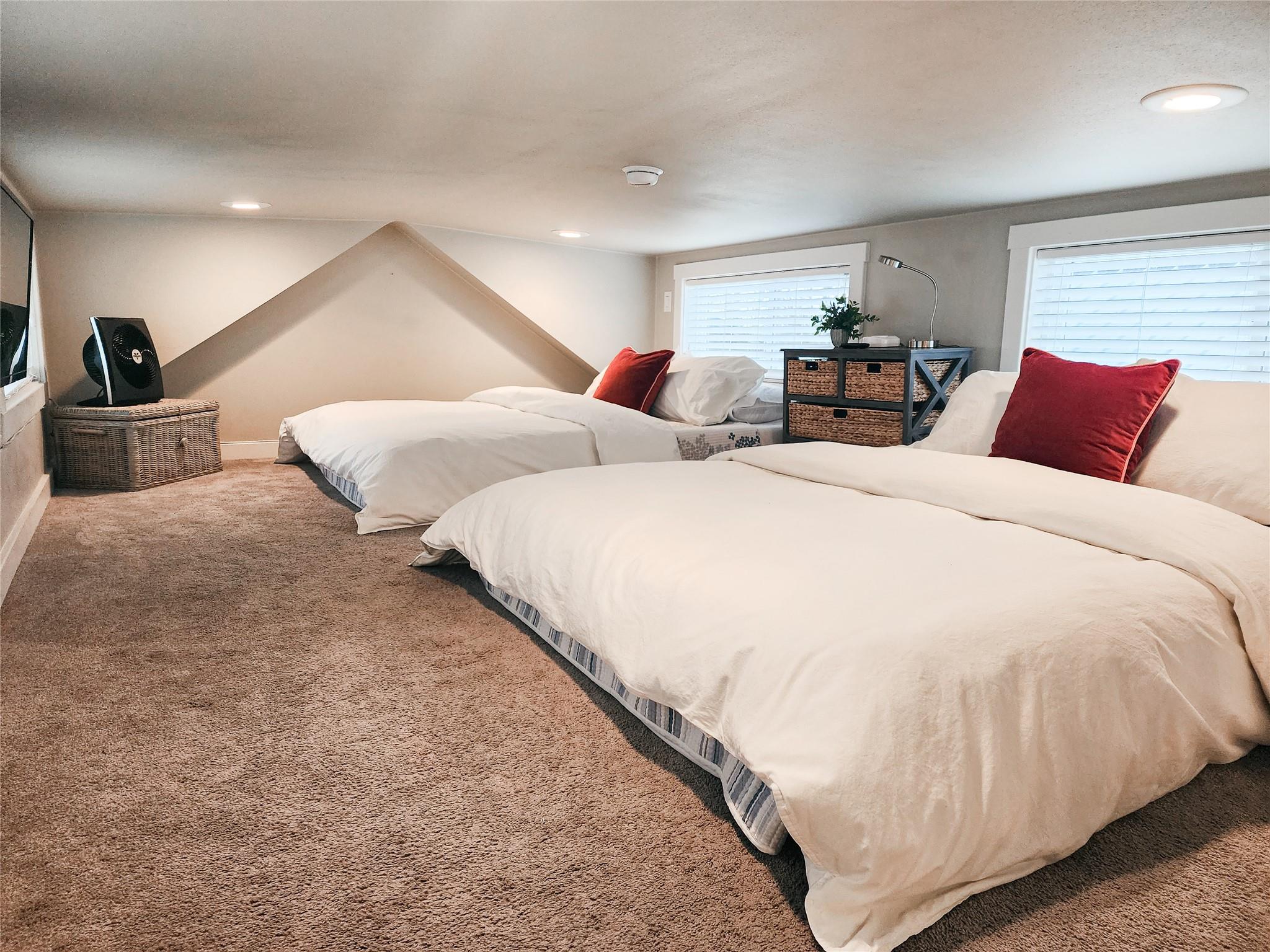 Image 24 of 28 For 282 Park Ave