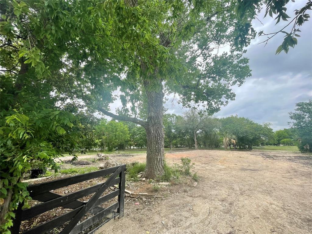 Image 13 of 15 For 13331 Bradshaw Rd