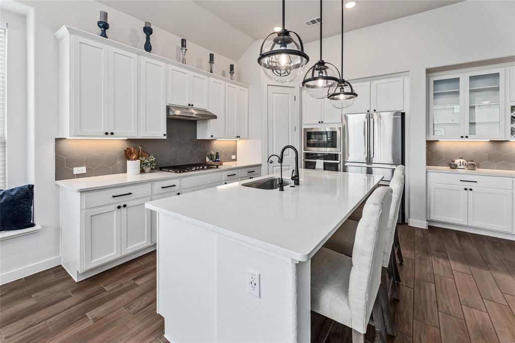 Image 11 of 33 For 116 Docking Iron Dr