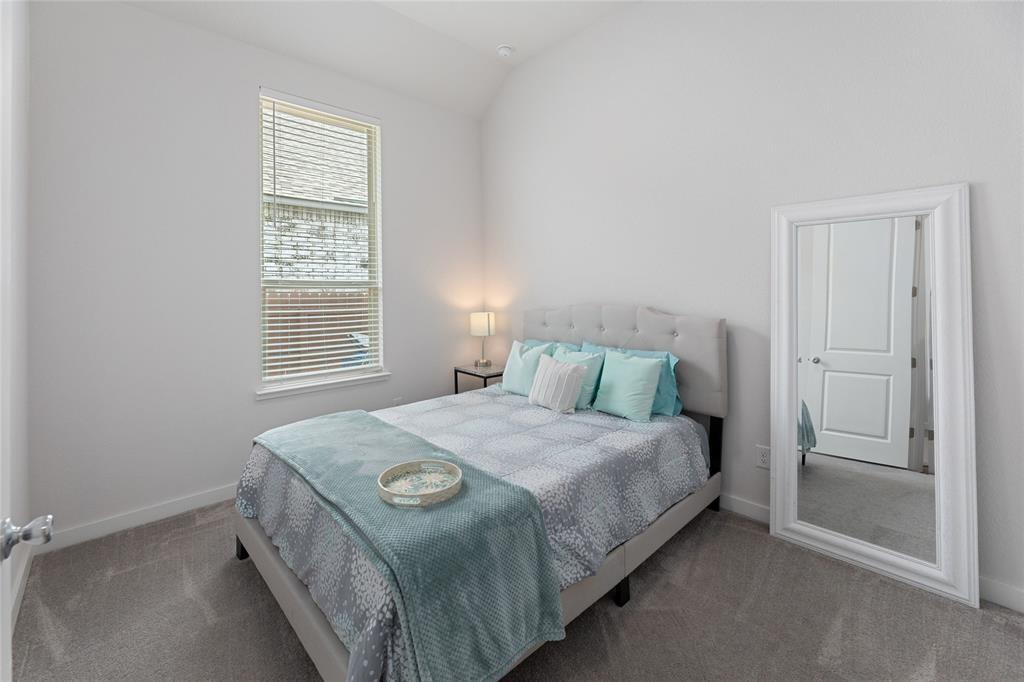 Image 21 of 33 For 116 Docking Iron Dr