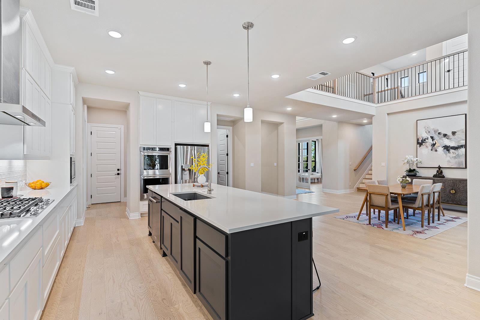 Image 10 of 40 For 216 Spence Ln