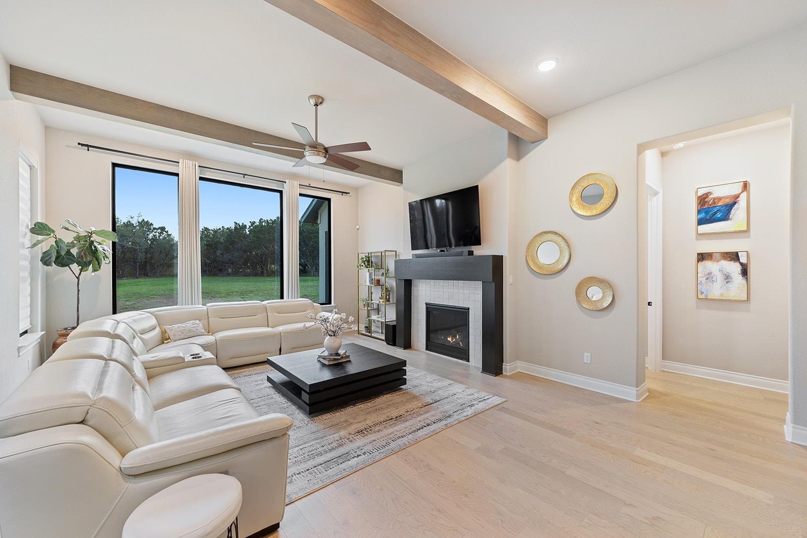 Image 12 of 40 For 216 Spence Ln