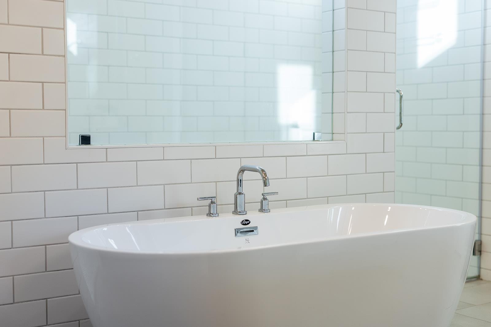 Image 18 of 40 For 216 Spence Ln