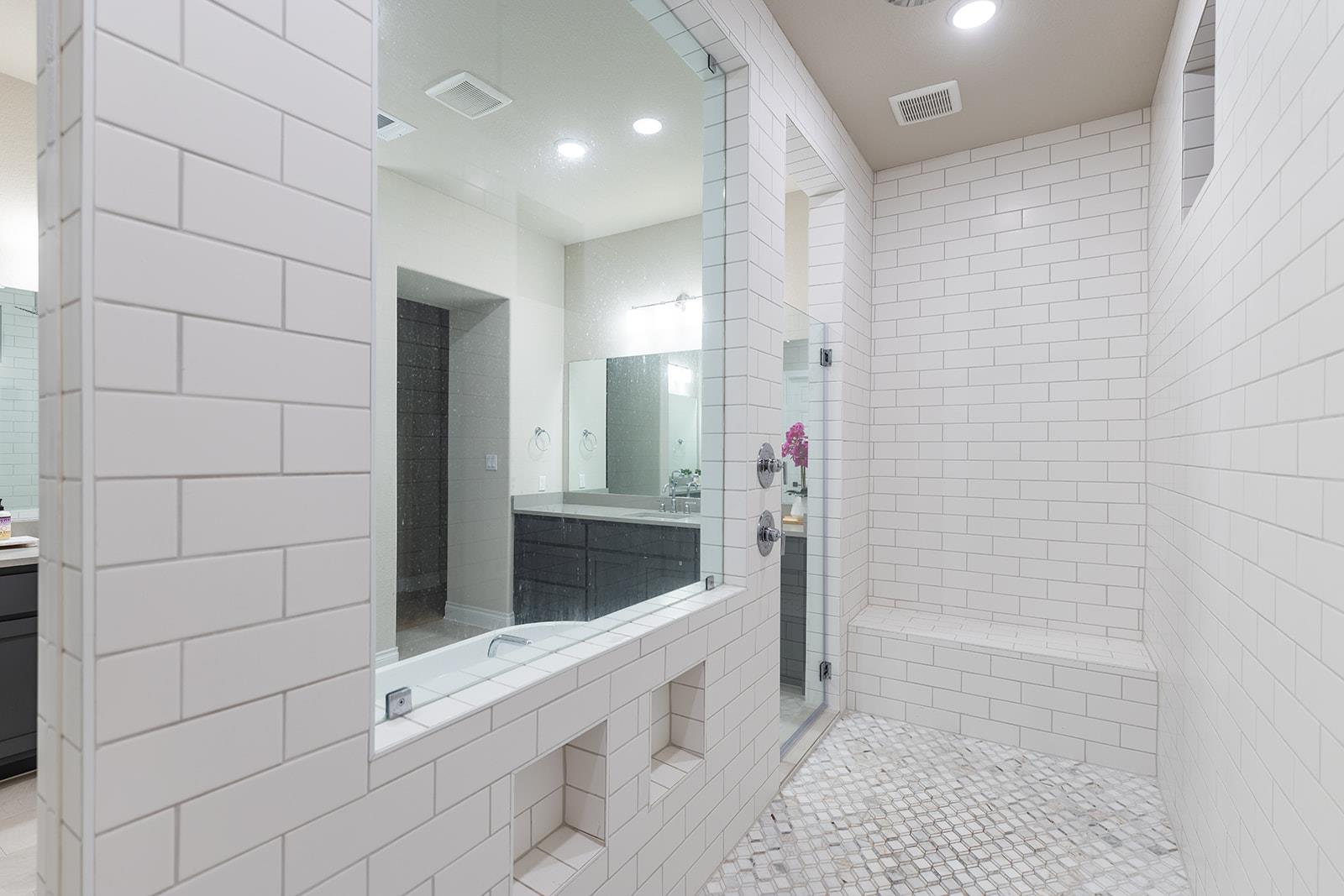 Image 19 of 40 For 216 Spence Ln