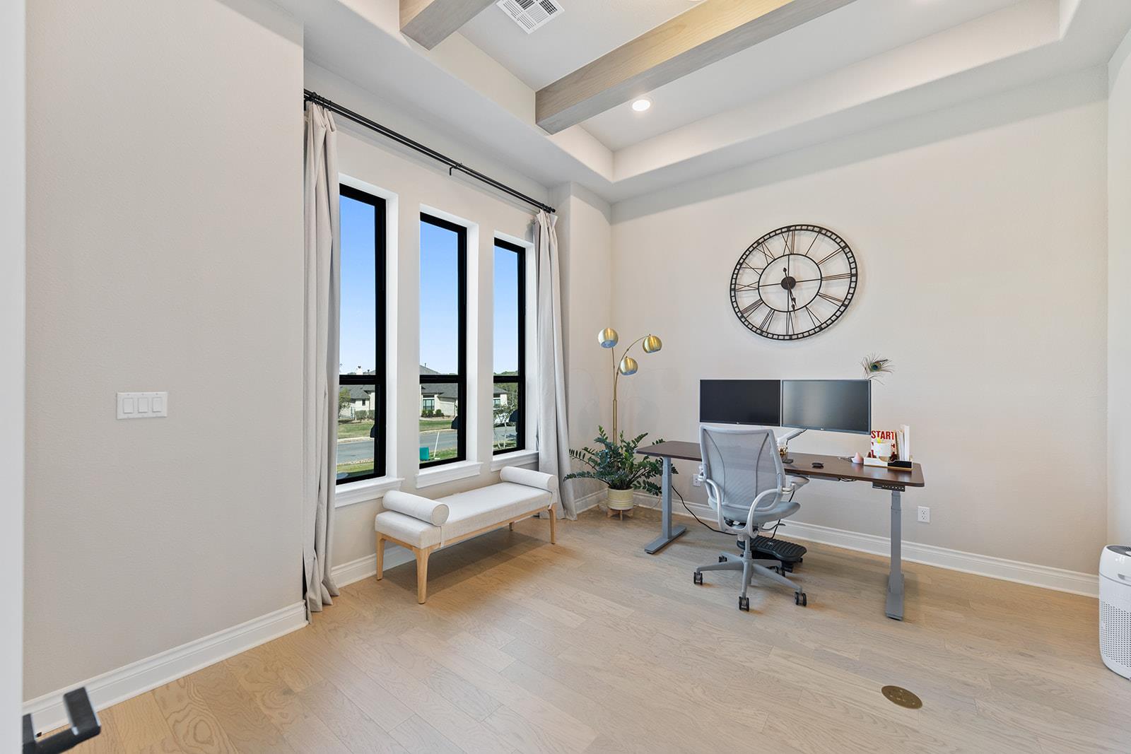 Image 22 of 40 For 216 Spence Ln