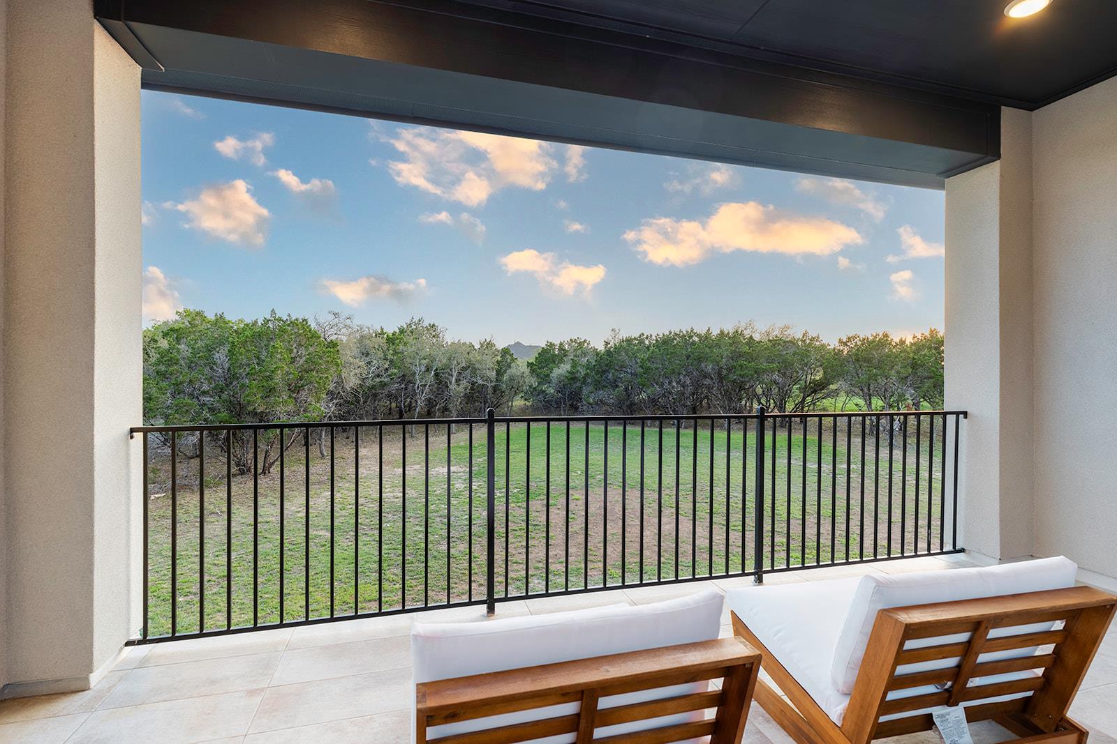 Image 31 of 40 For 216 Spence Ln