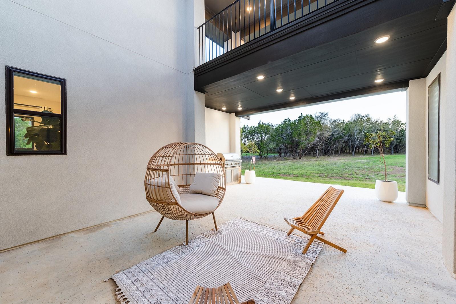 Image 35 of 40 For 216 Spence Ln