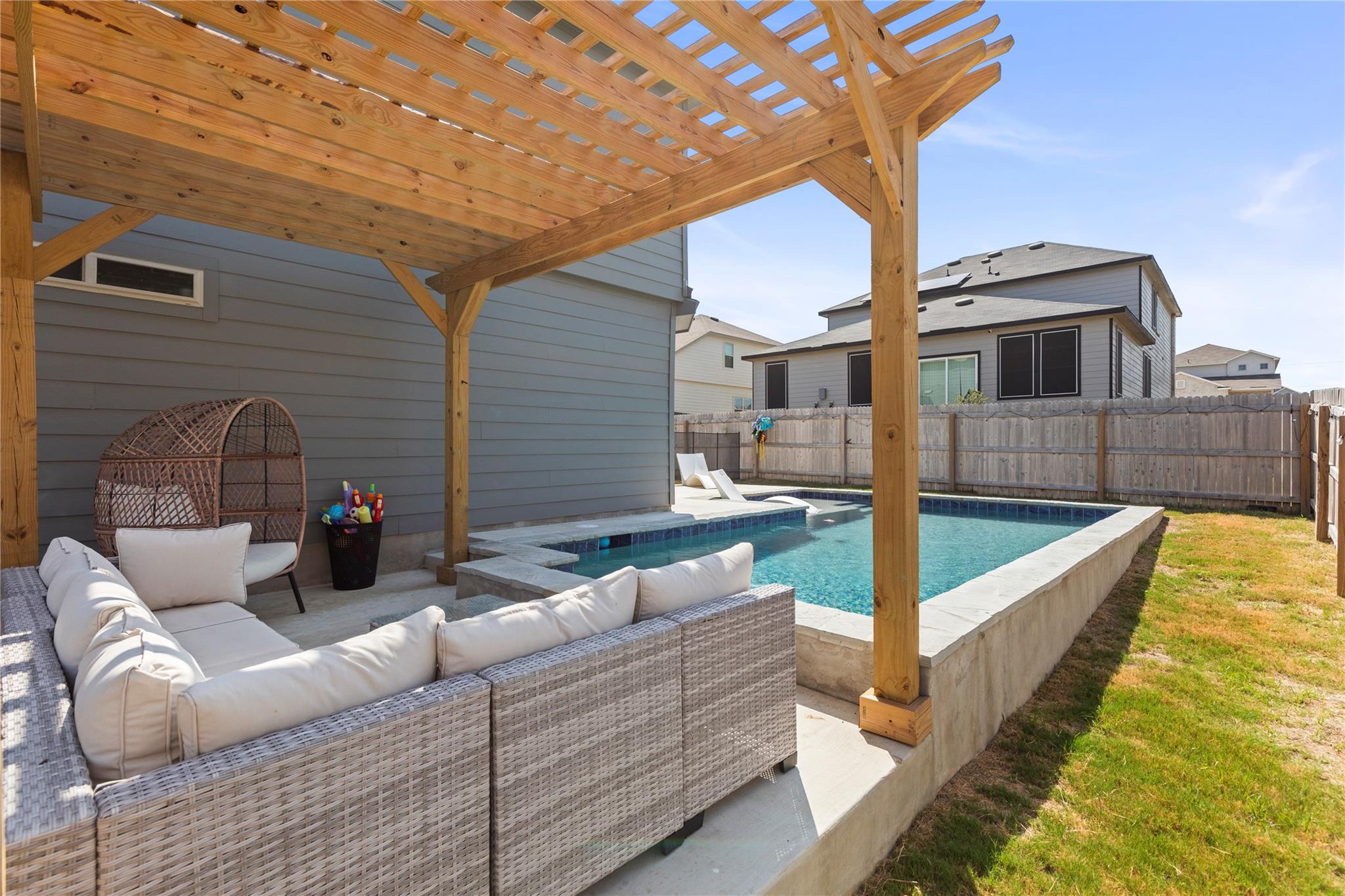 Image 38 of 39 For 331 Saddle Dawn