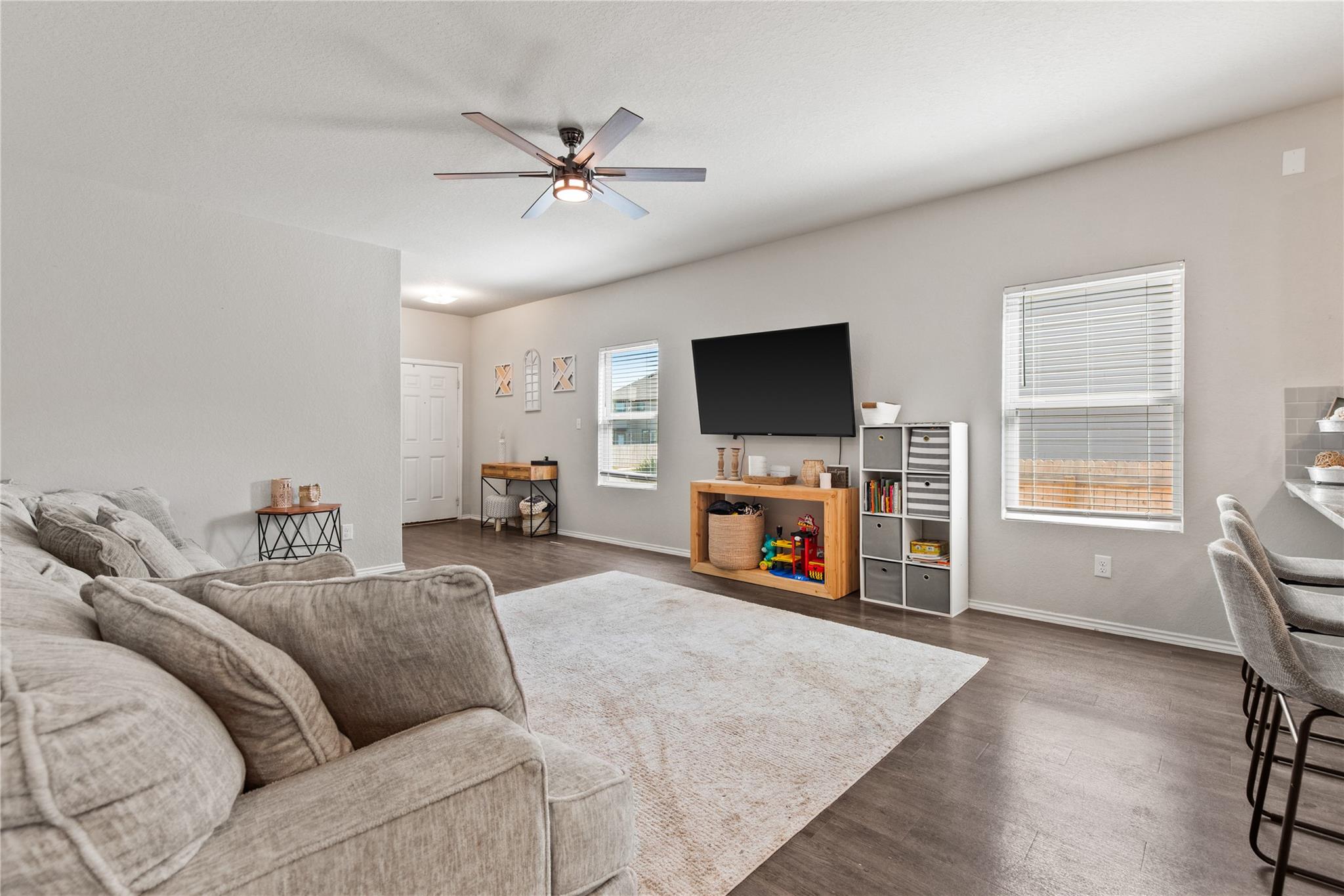 Image 7 of 39 For 331 Saddle Dawn