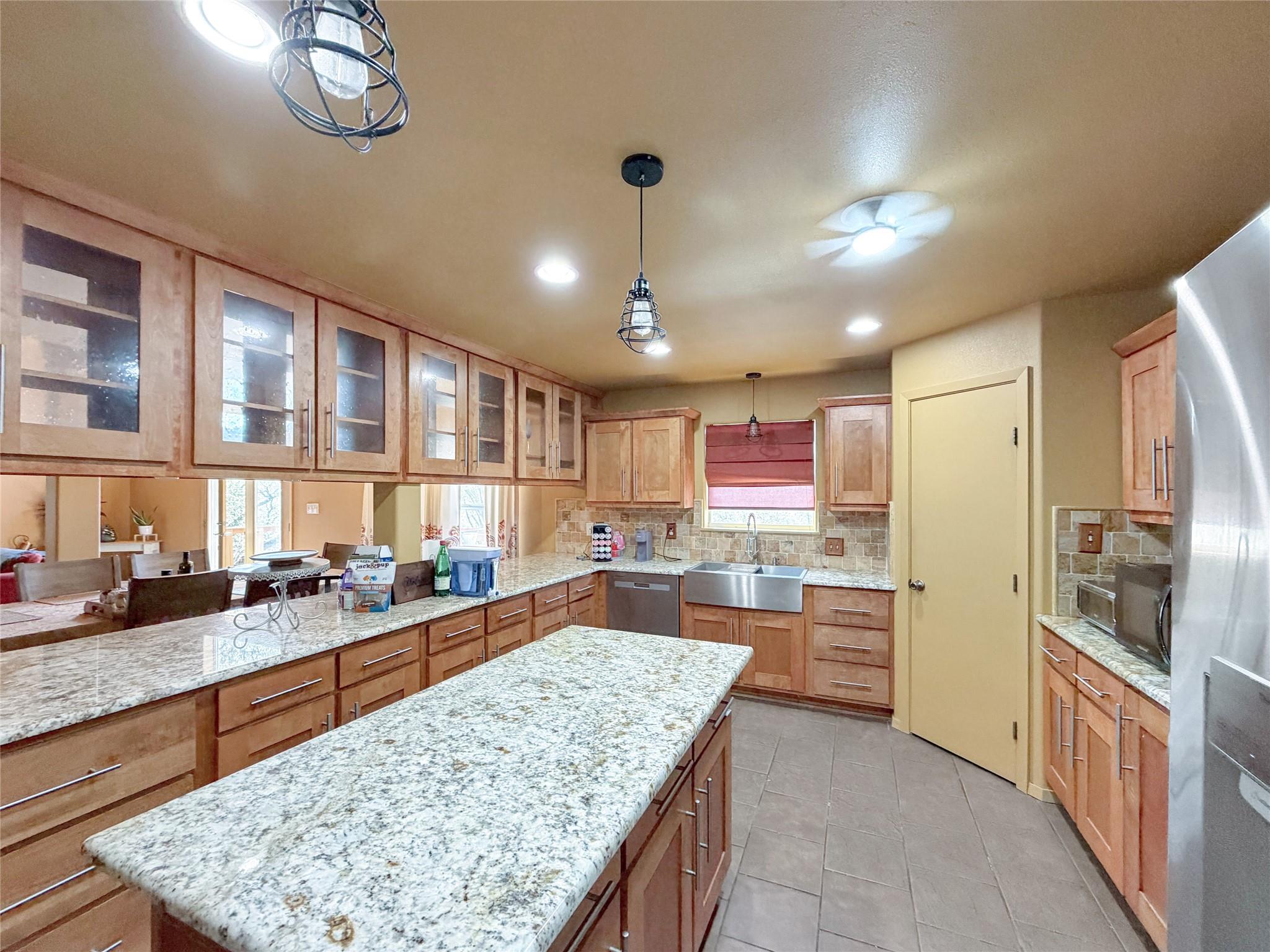 Image 13 of 39 For 1721 Fm 3424 Dr