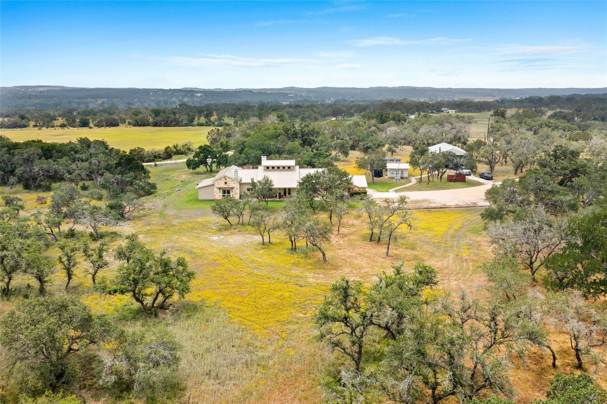 Image 38 of 40 For 426 Preiss Ranch Rd