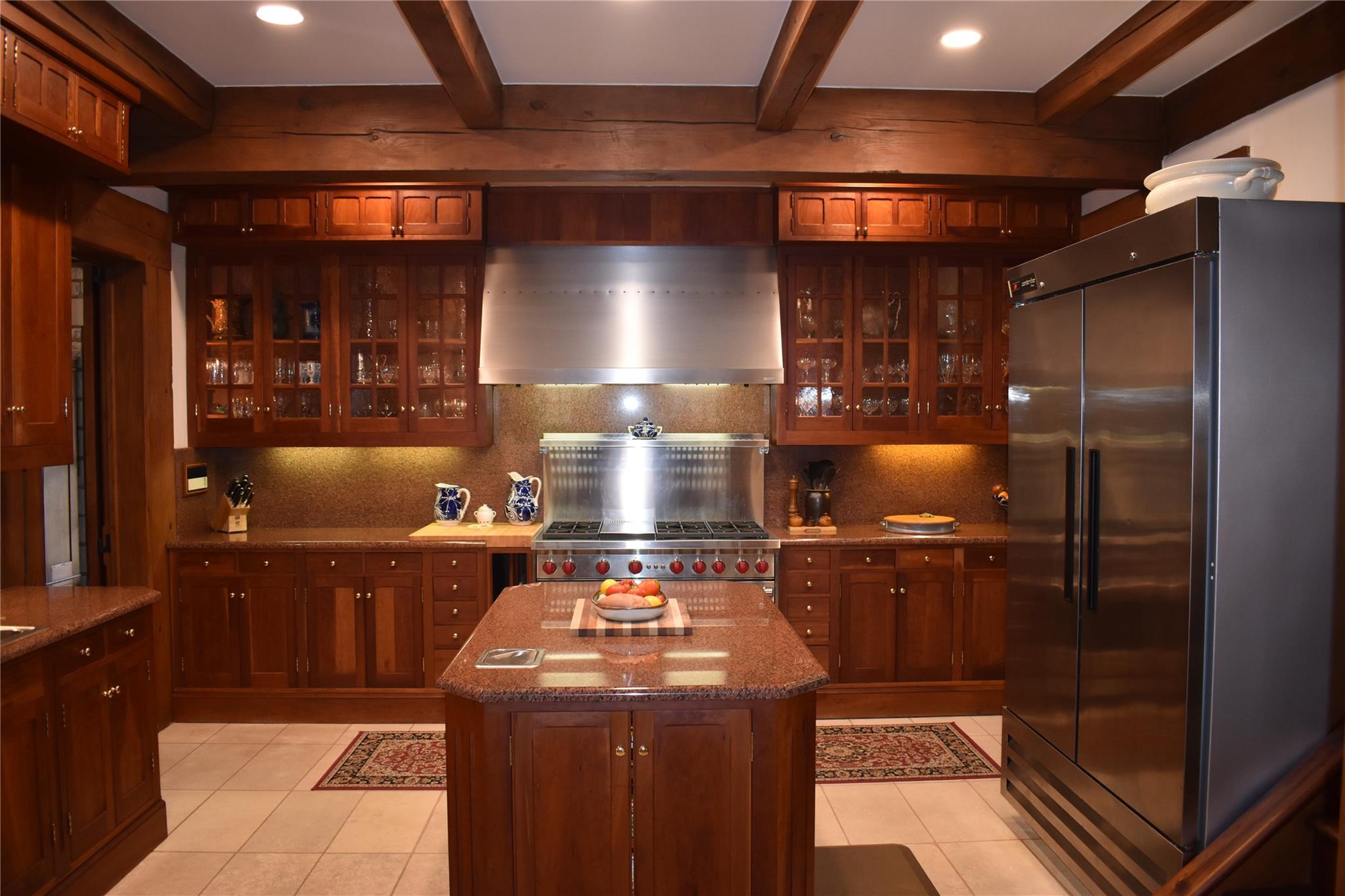 Image 18 of 40 For 3777 Middle Creek Rd