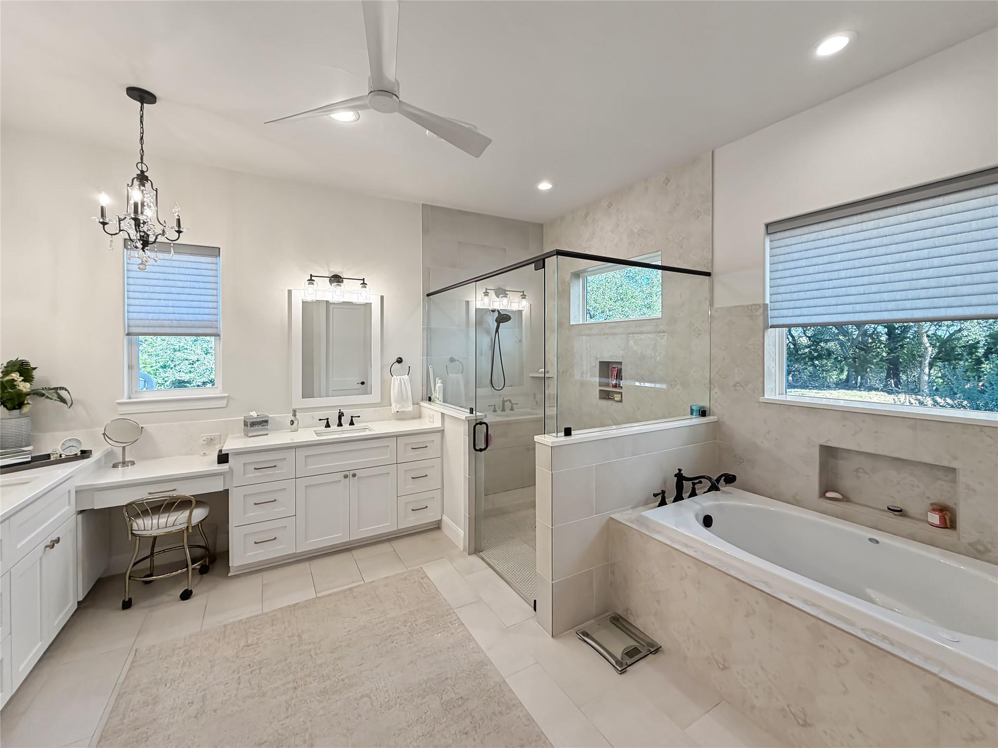 Image 27 of 40 For 631 Angelica Vis