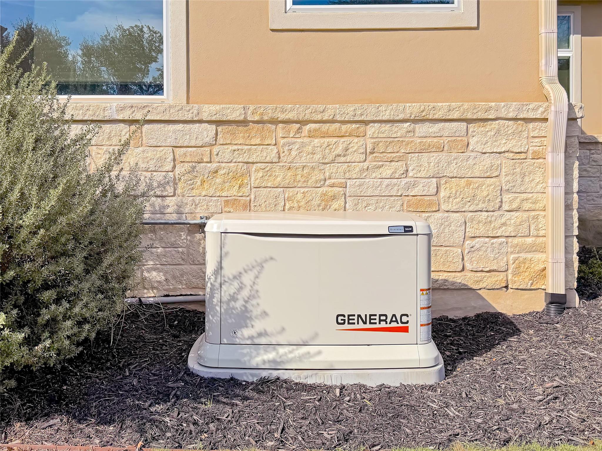 Image 36 of 40 For 631 Angelica Vis